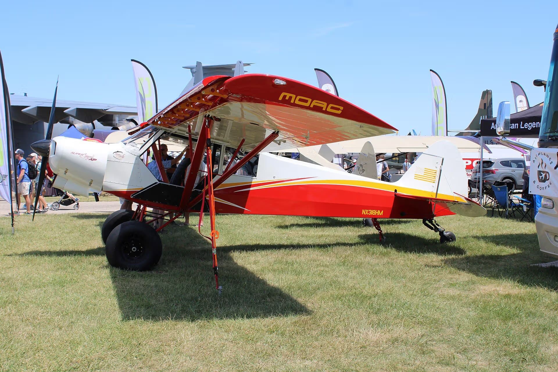 Unidentified — Single-engine aircraft
