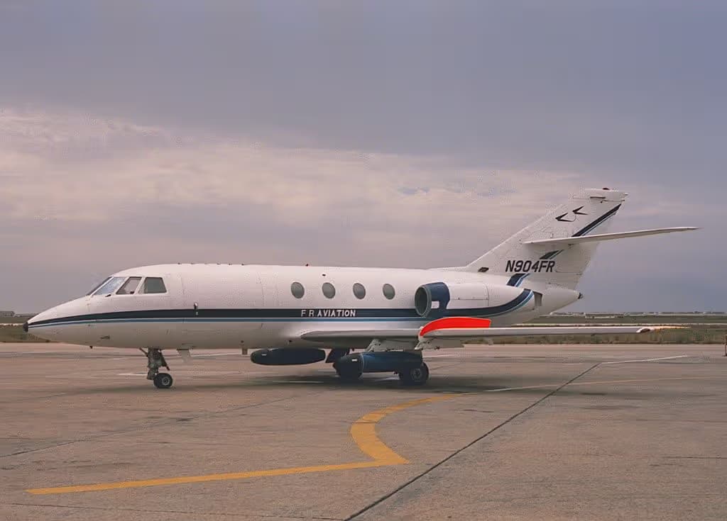 N904FR — Business jet