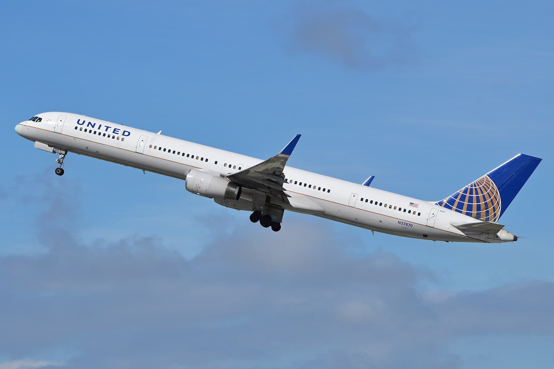 N57870 — Boeing
