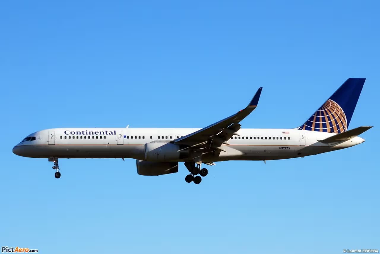 N12125 — Boeing