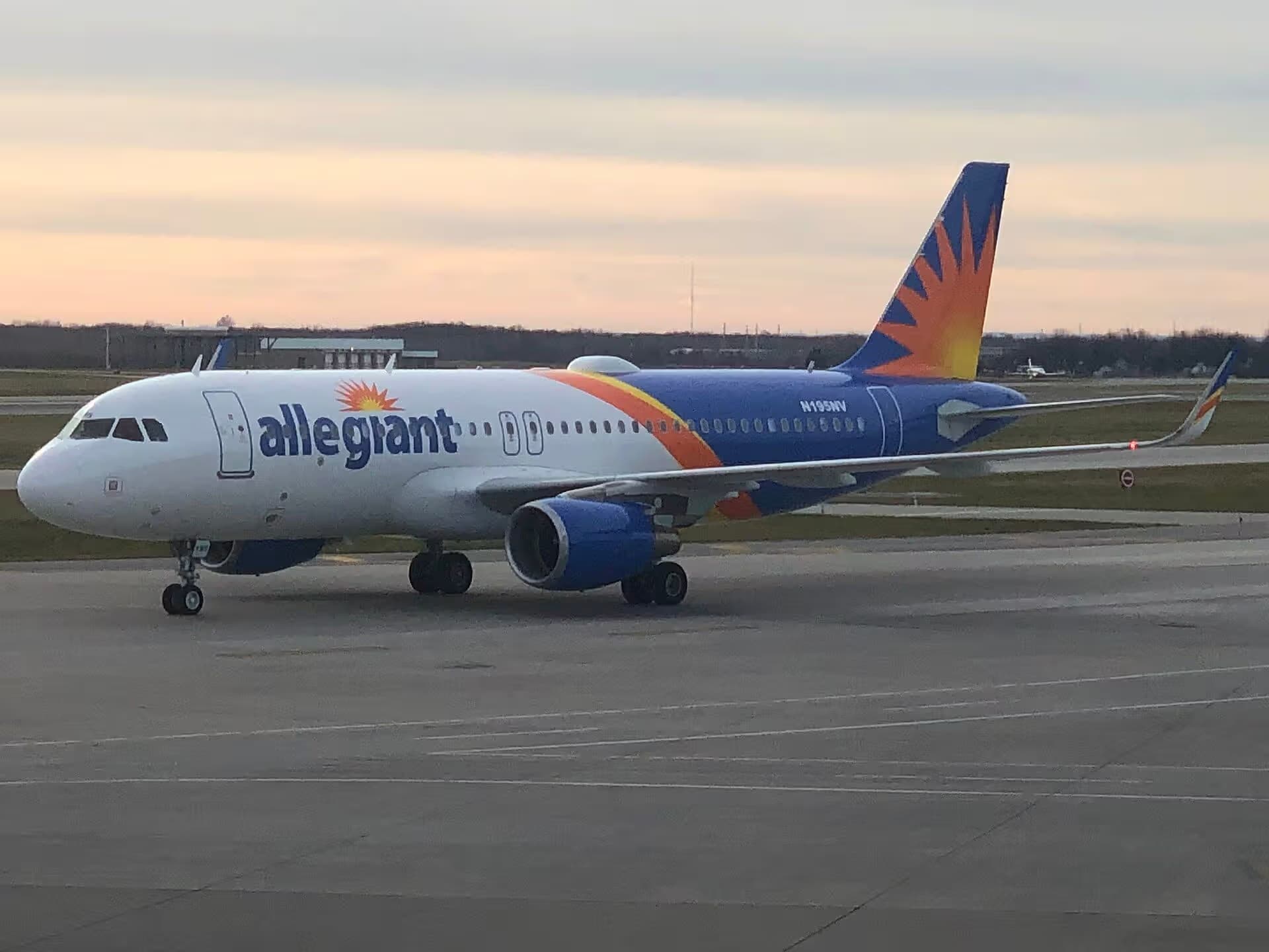 N195NV — Airbus