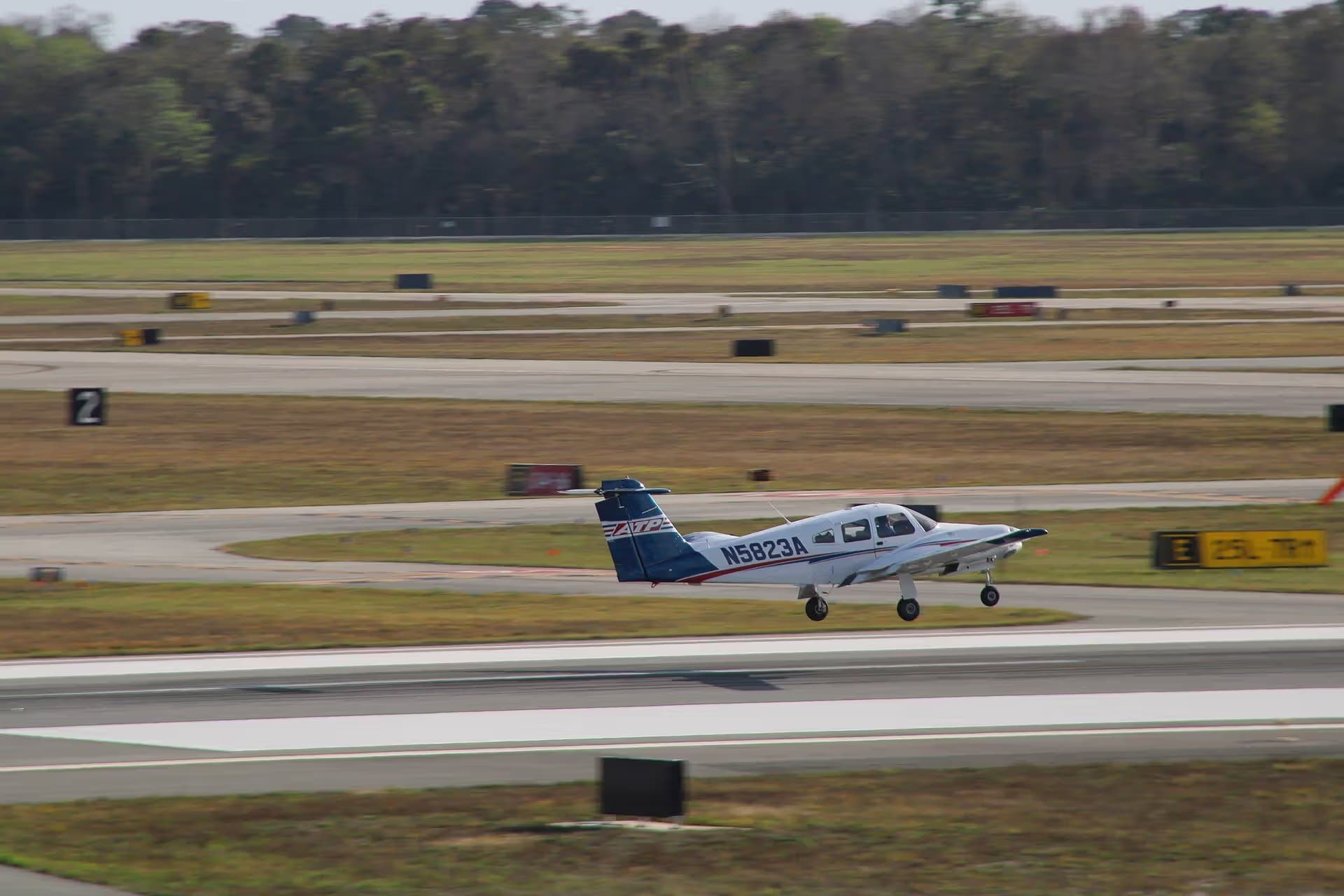 N5823A — Single-engine aircraft