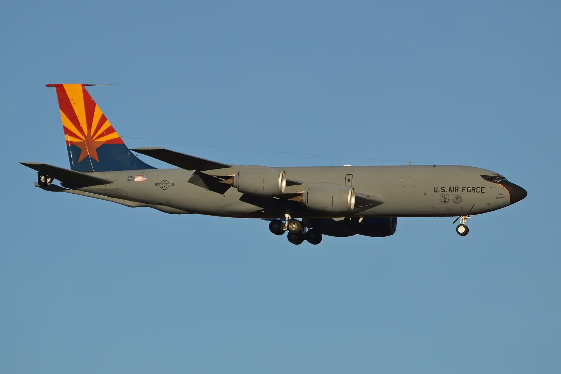 Unidentified — Boeing