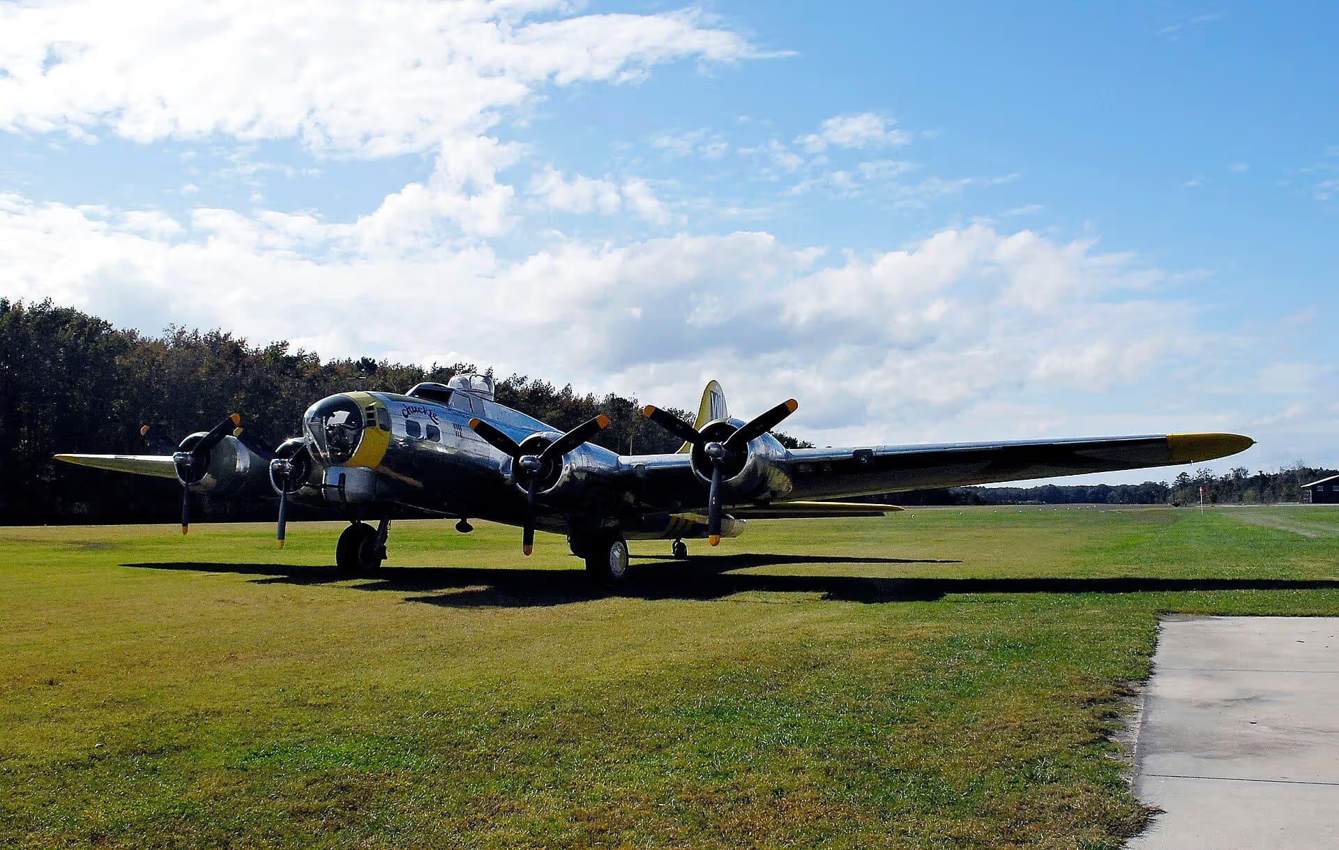 Unidentified — Aircraft