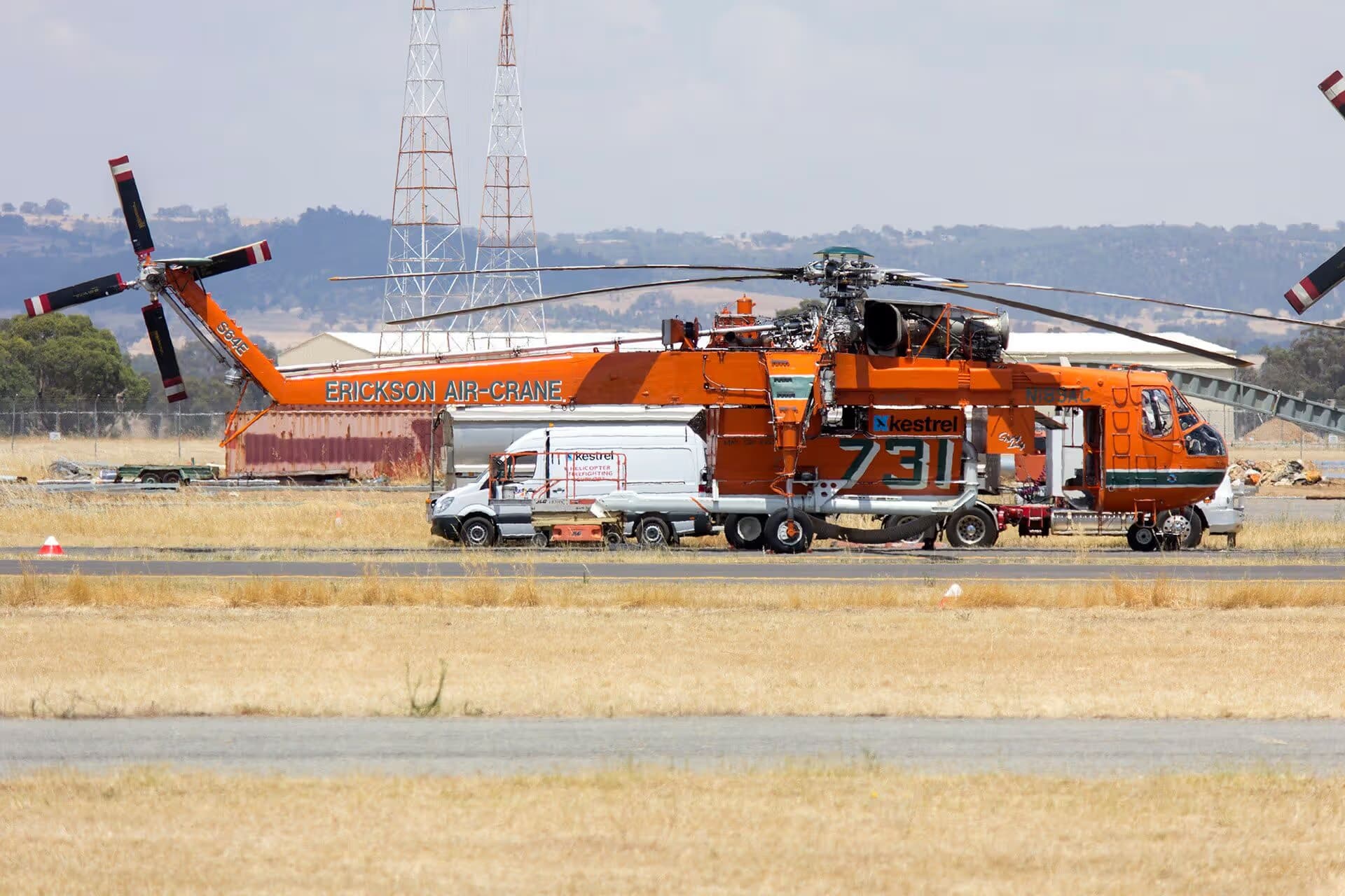 N189AC — Helicopter at Wagga Wagga Airport