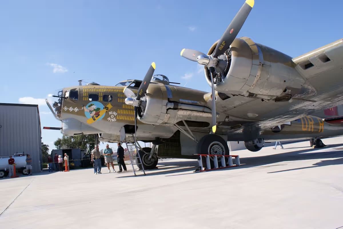 Unidentified — Aircraft