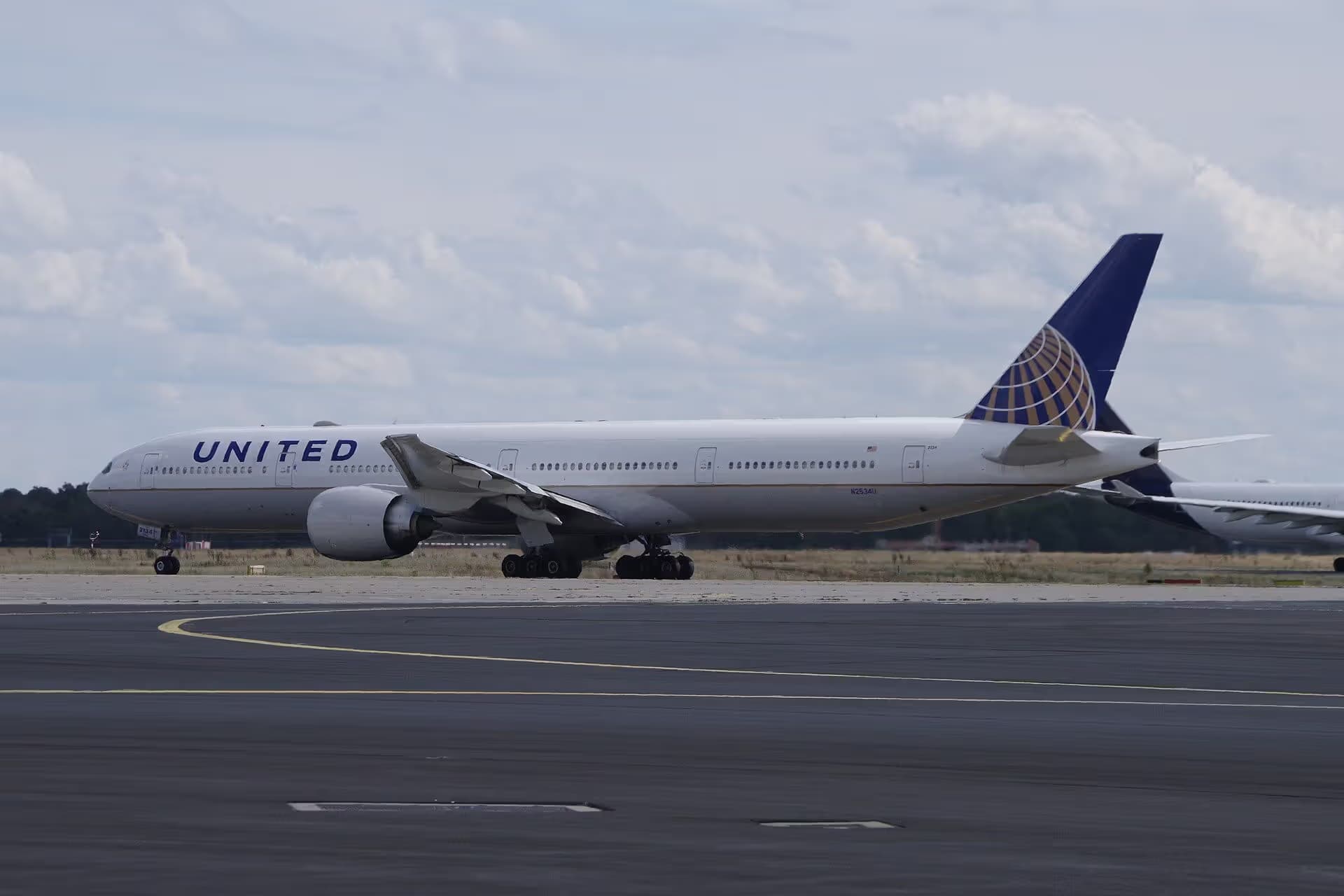 N2534U — Boeing