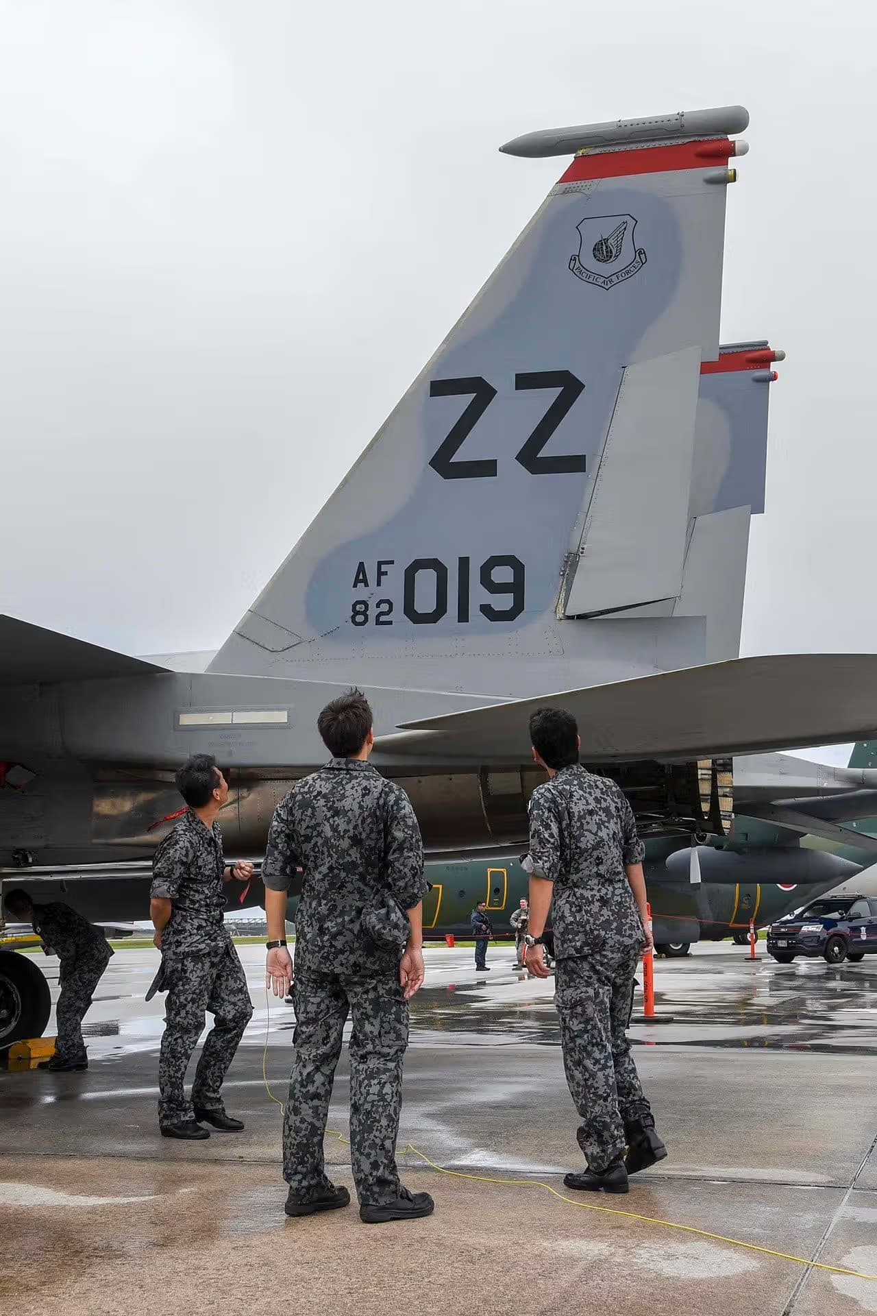 Unidentified — Aircraft