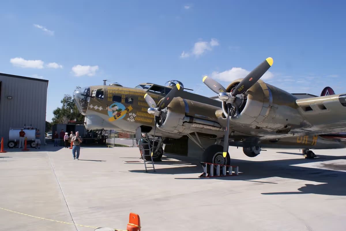 Unidentified — Aircraft