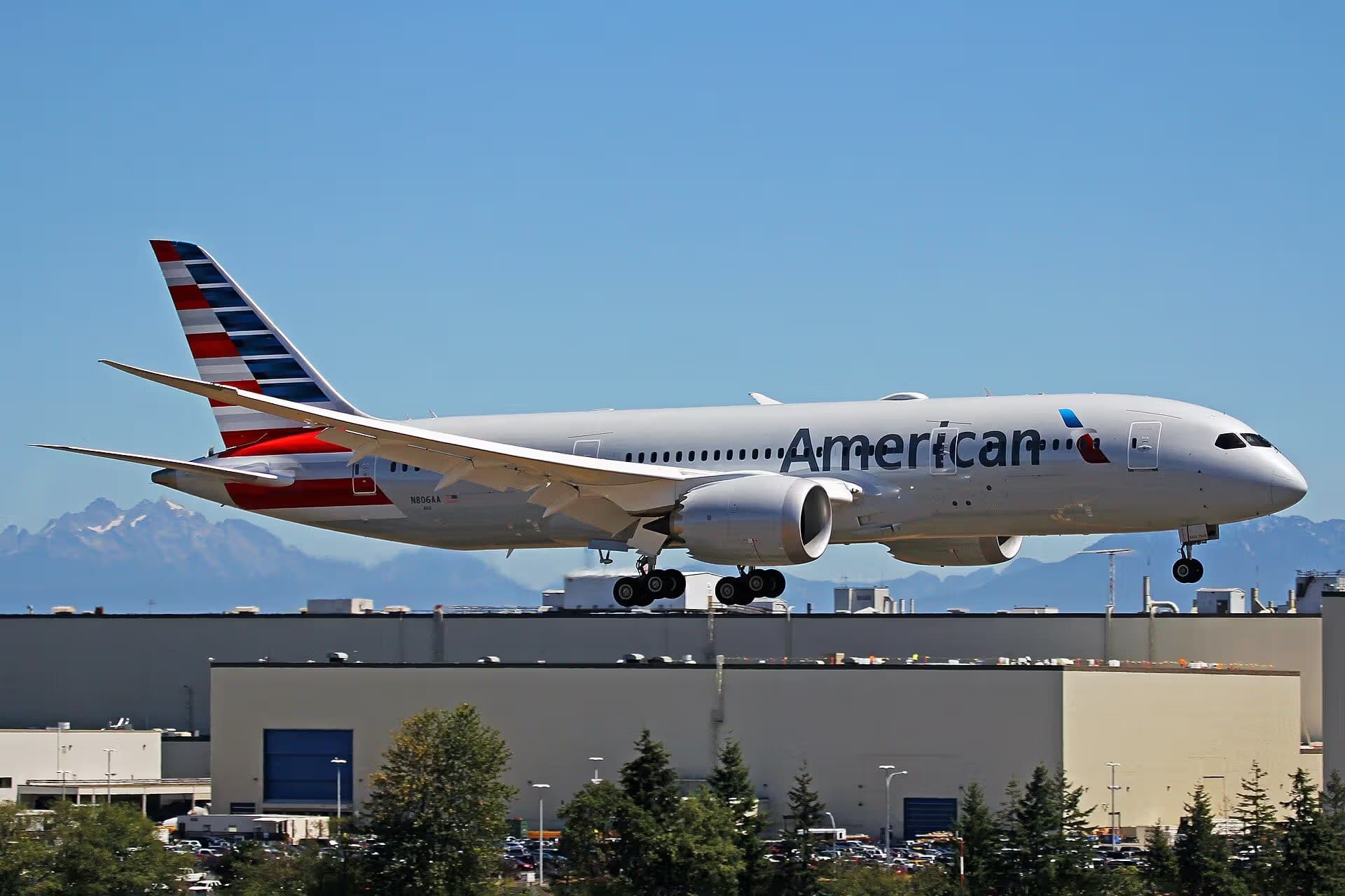 N806AA — Boeing