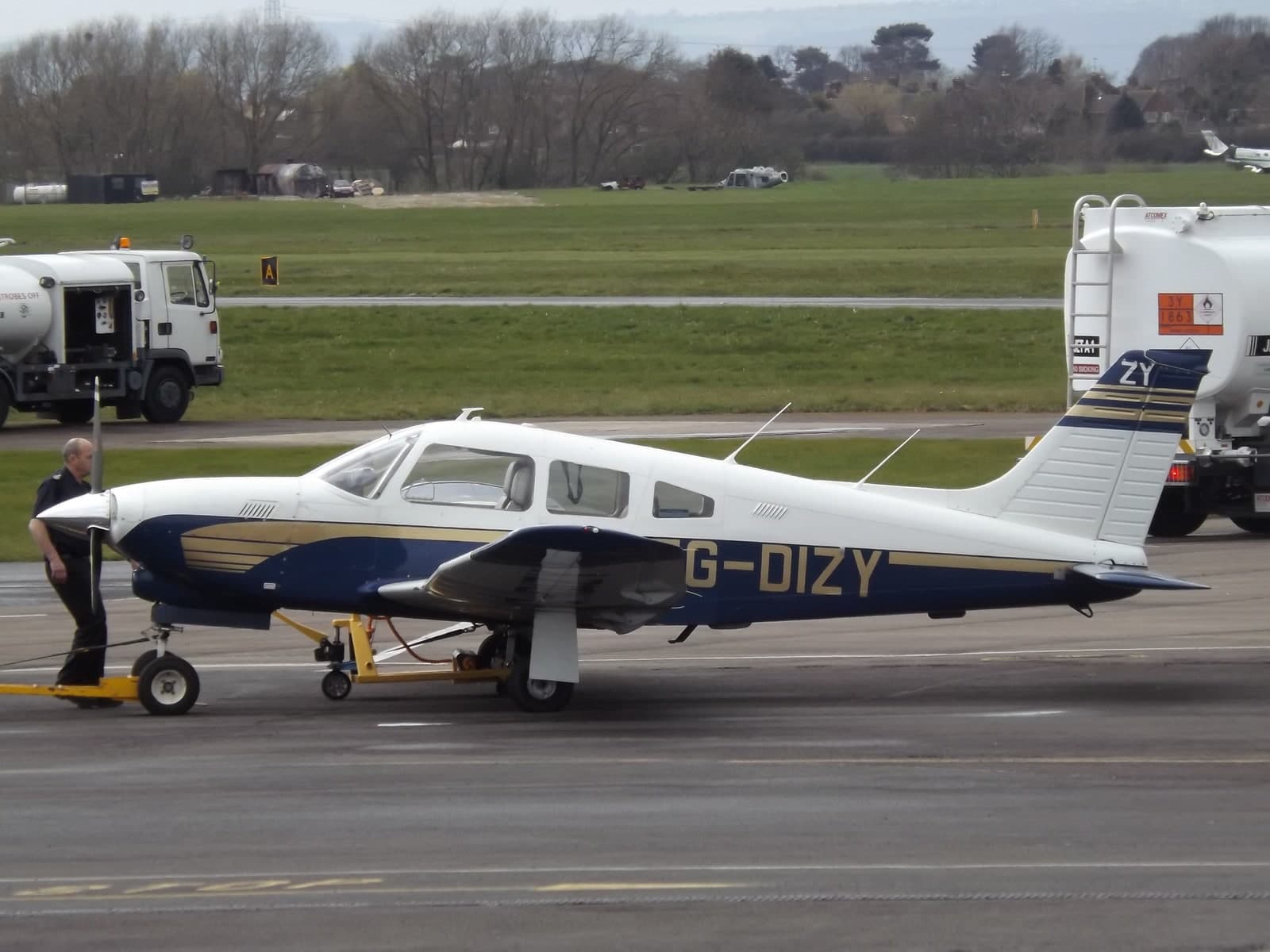 G-DIZY — Piper