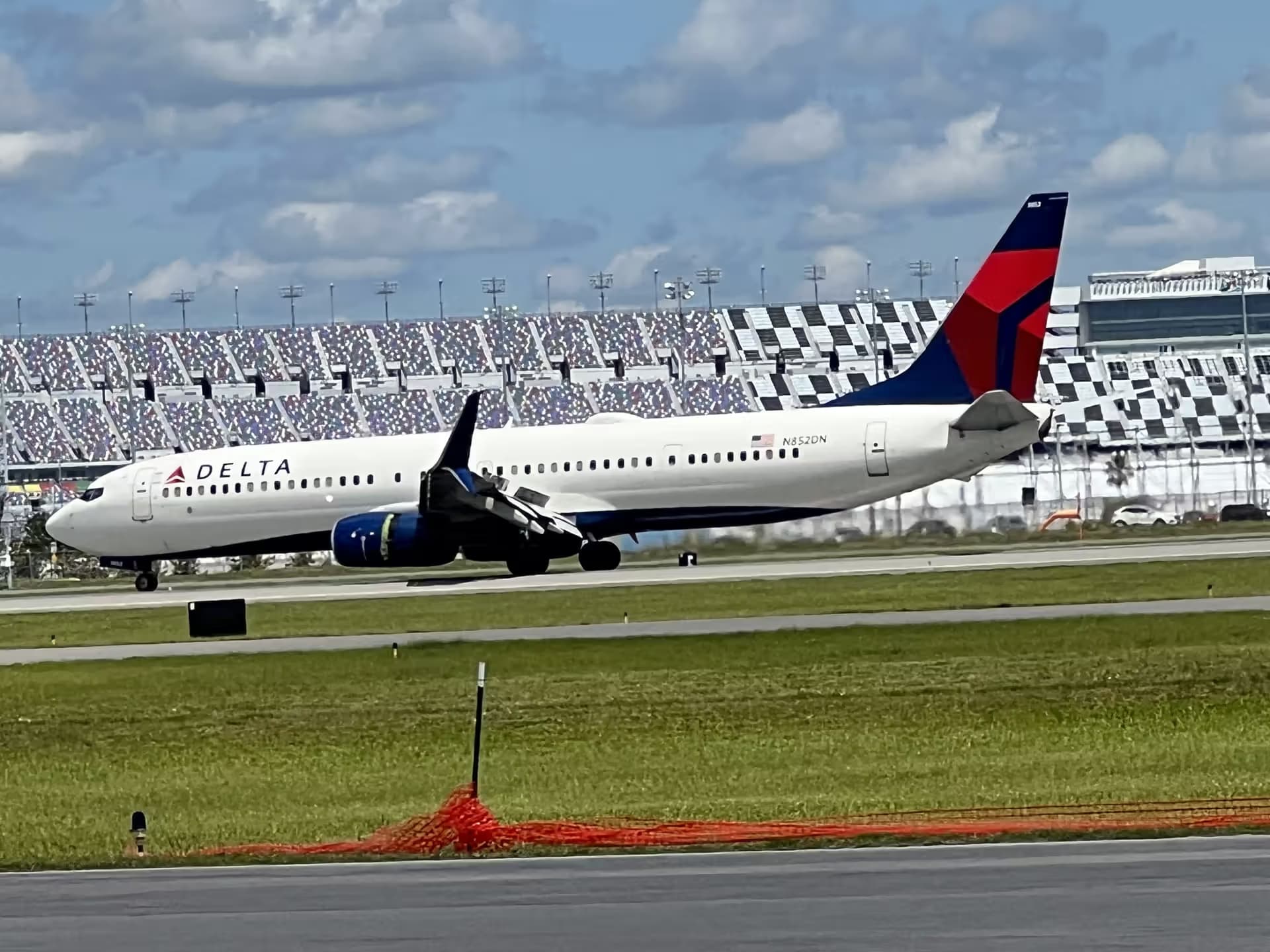 N852DN — Boeing