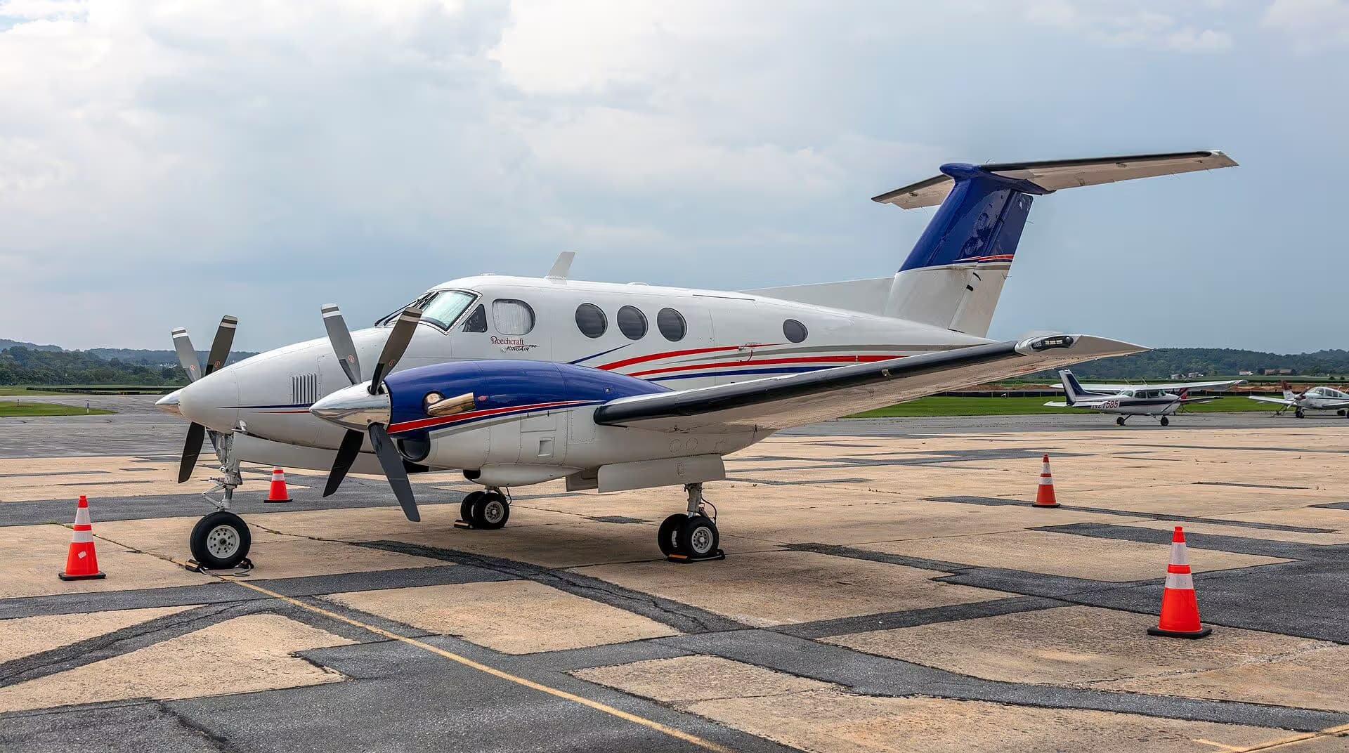 N3809C — Beechcraft