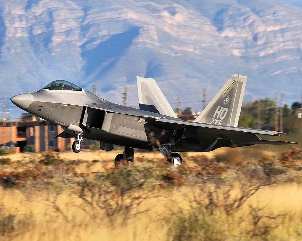 Unidentified — Aircraft