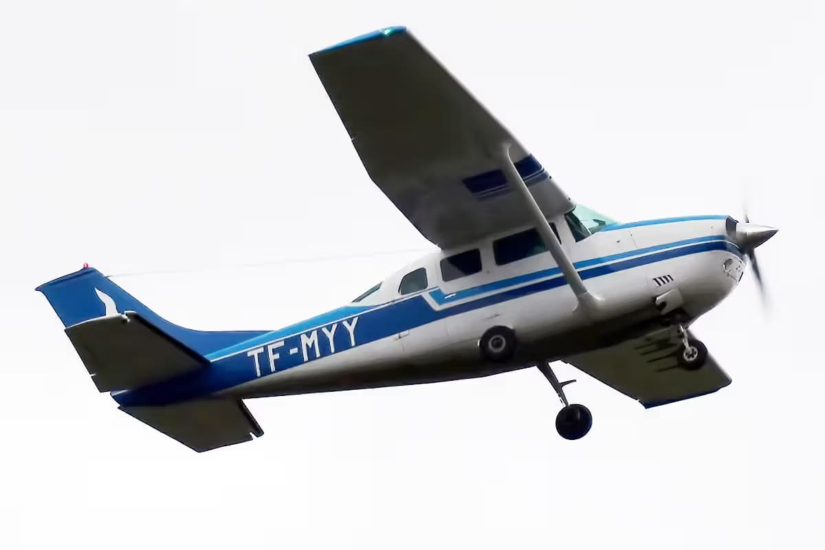 TF-MYY — Cessna