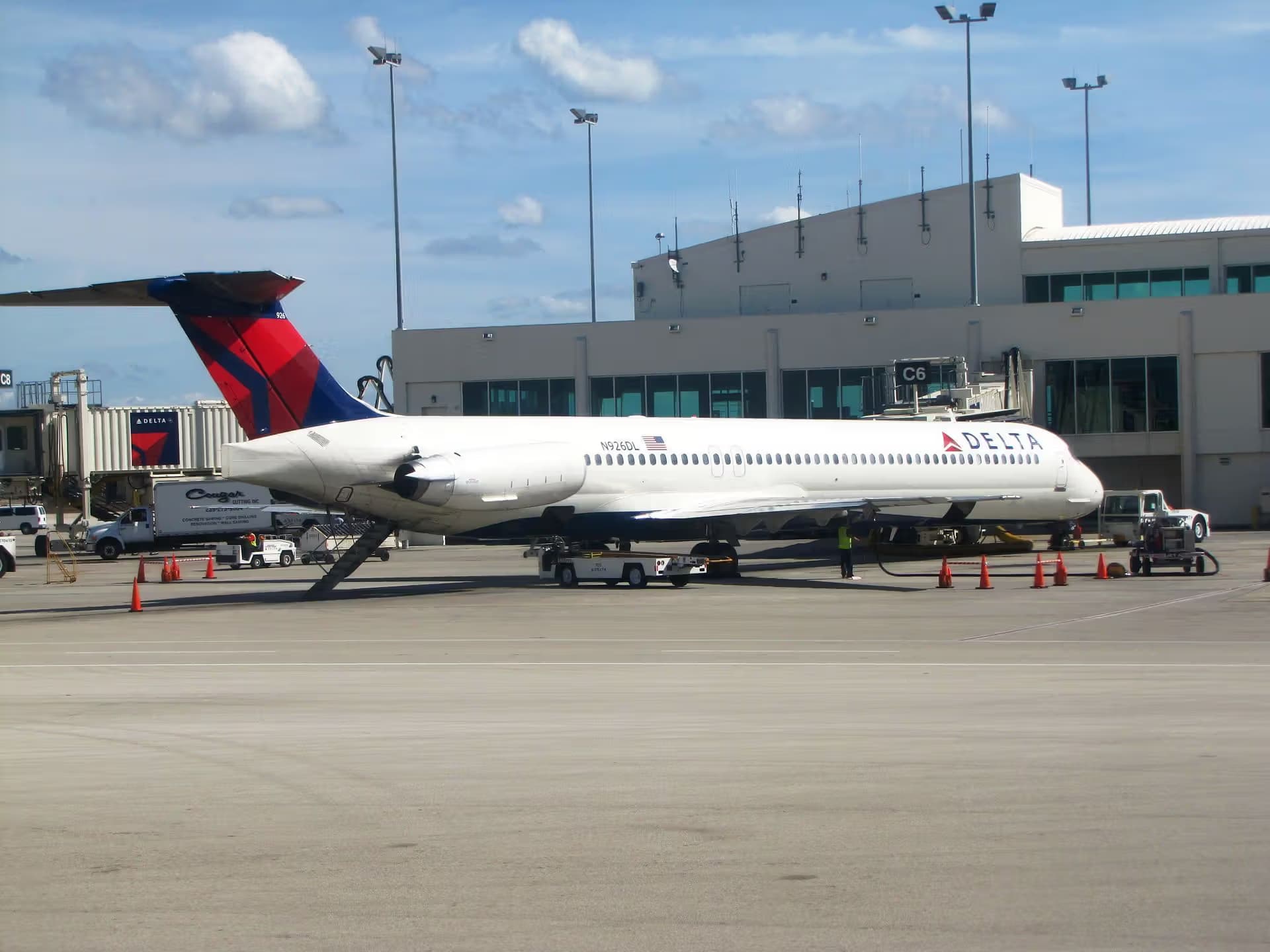 N926DL — Aircraft