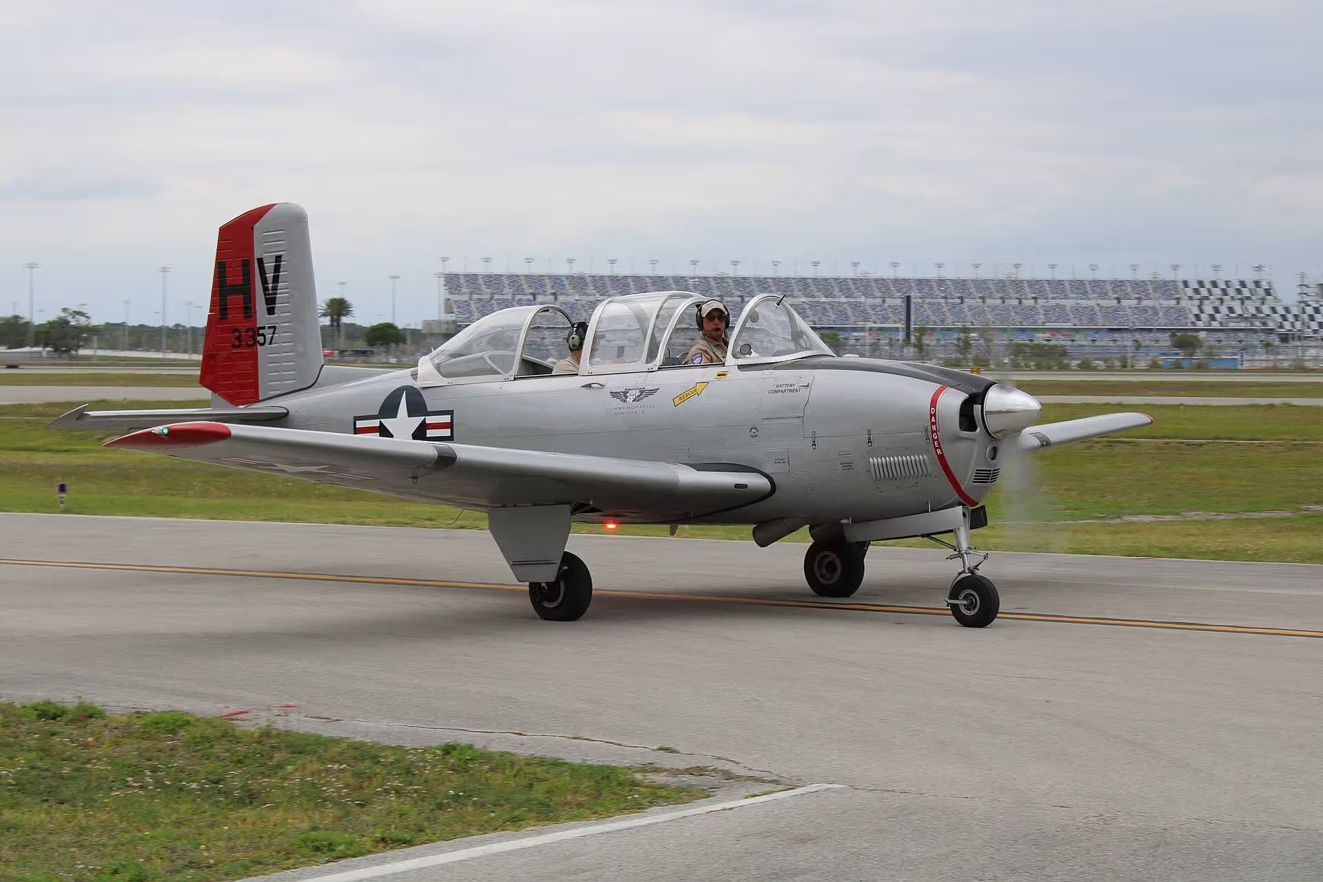 N6849C — Beech