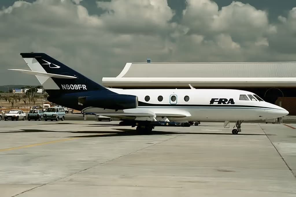 N909FR — Business jet