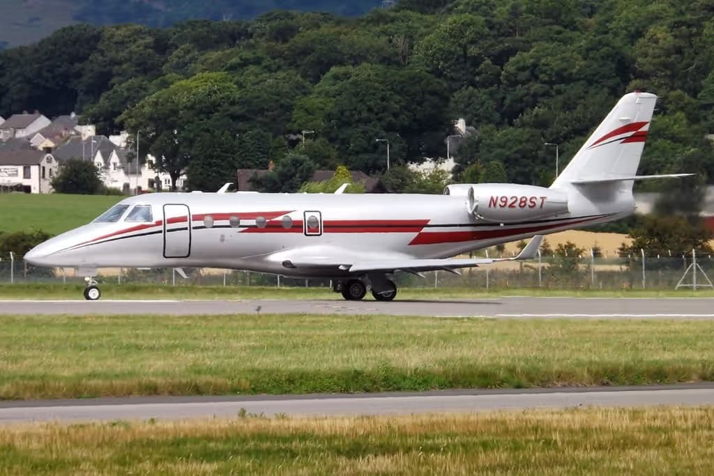 N928ST — Business jet