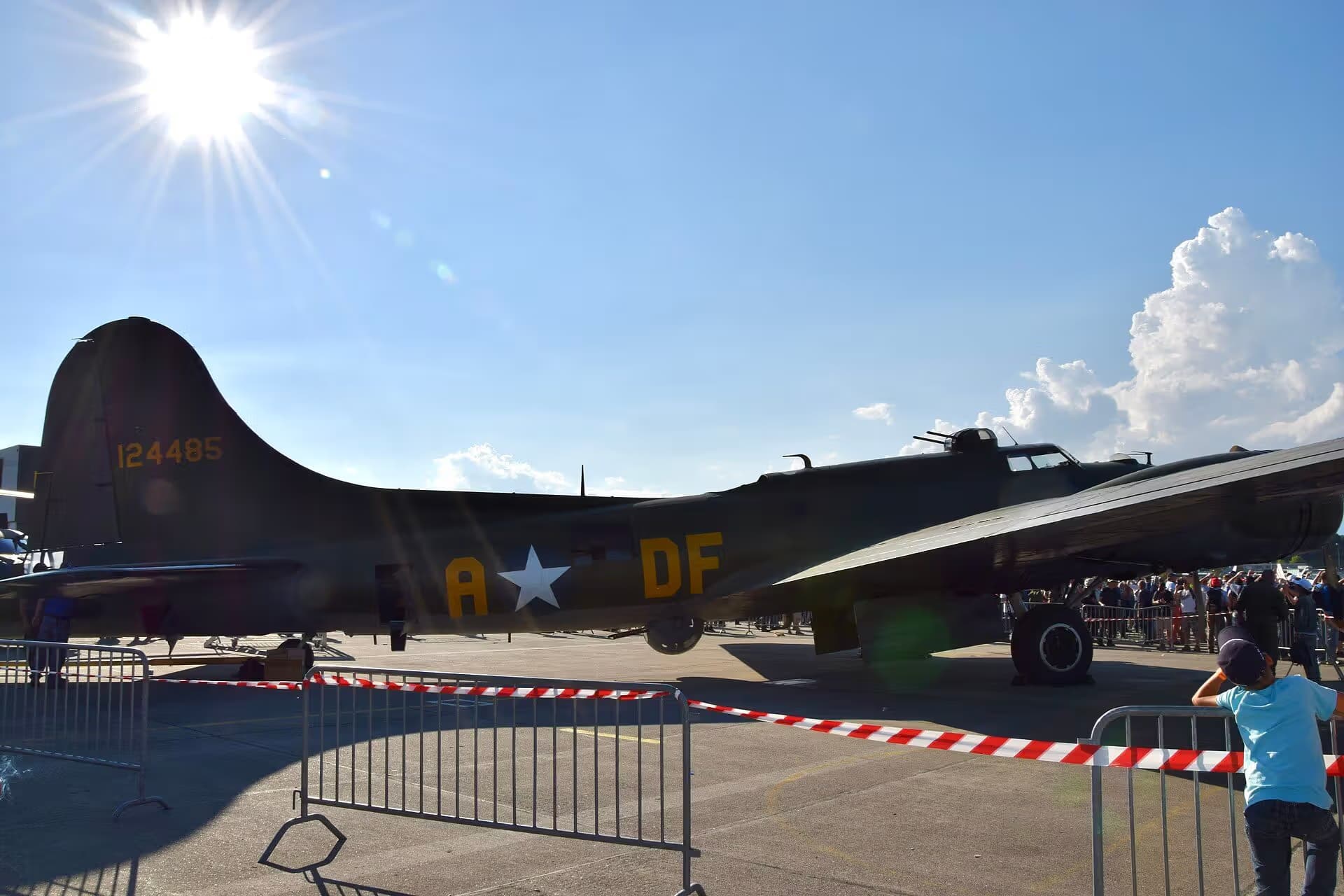 Unidentified — Aircraft