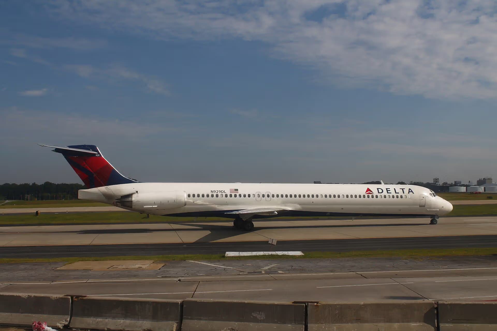 N929DL — Aircraft
