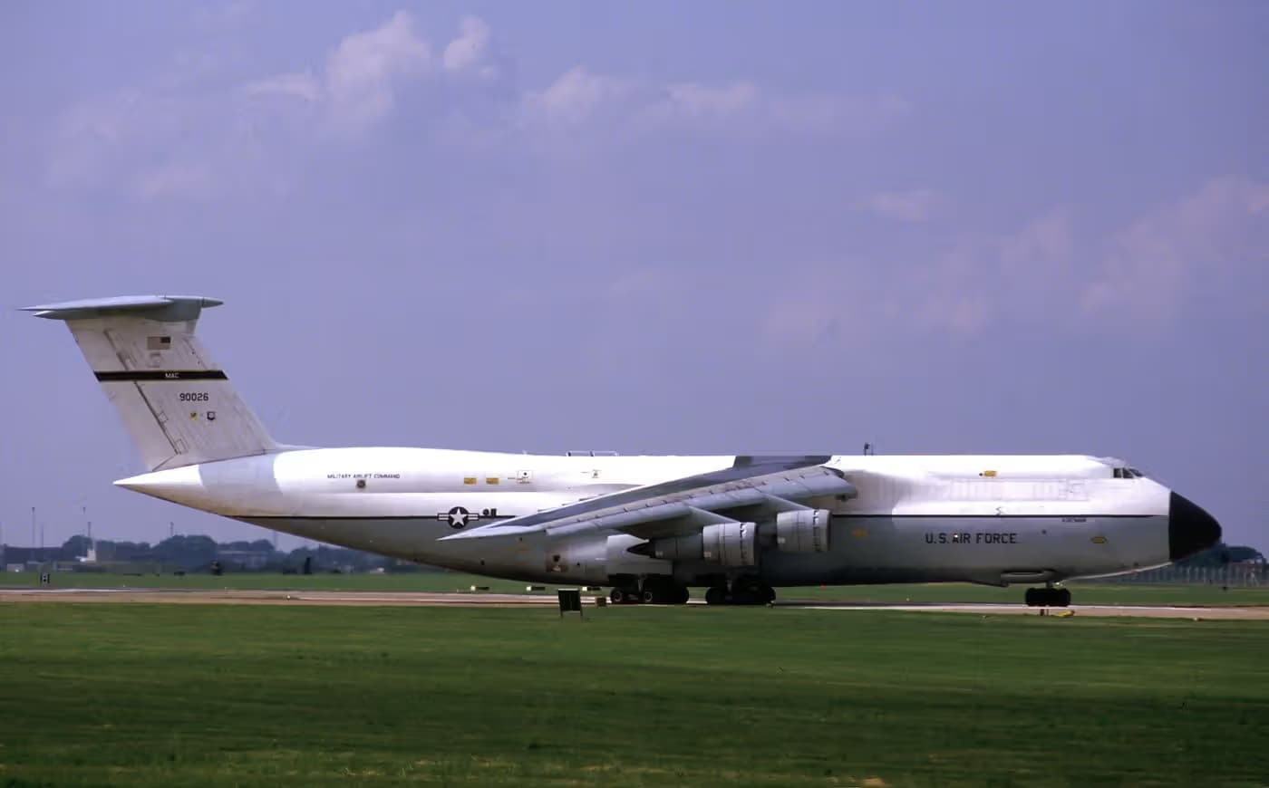 Unidentified — Aircraft