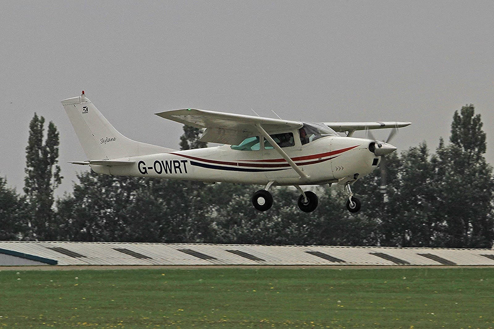 G-OWRT — Cessna