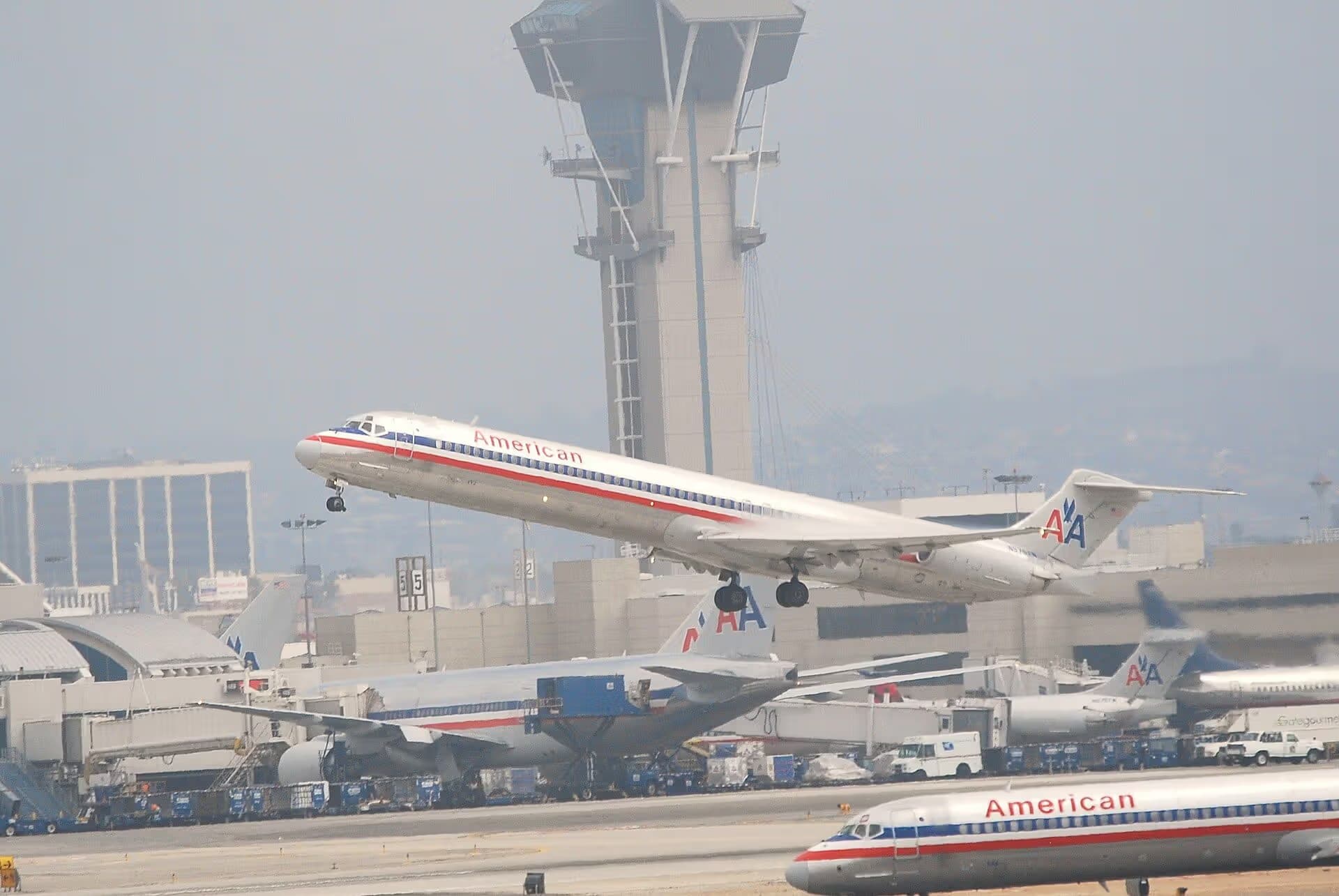 N975TW — Douglas
