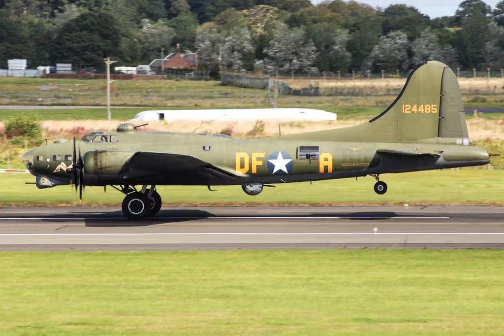 Unidentified — Warbird