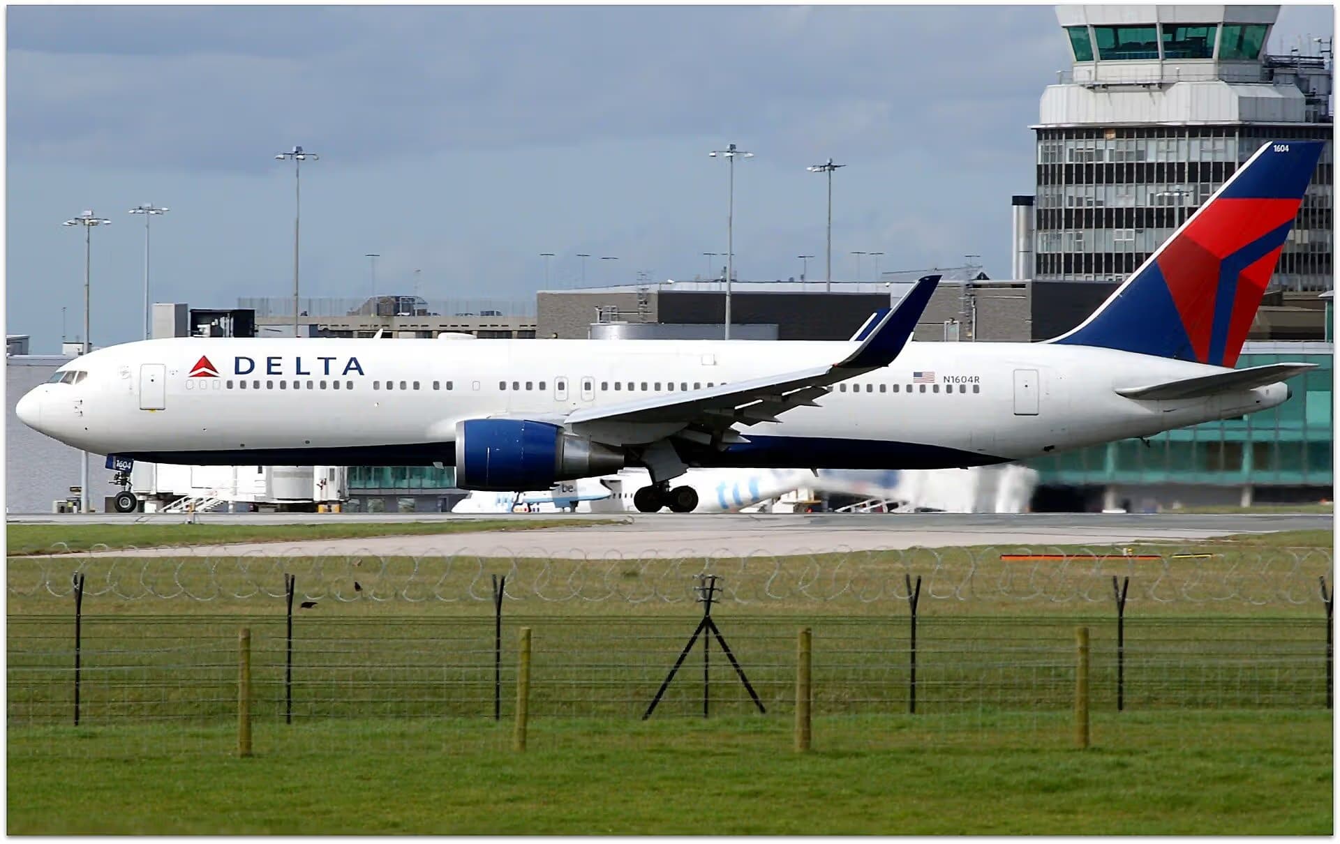 N1604R — Boeing