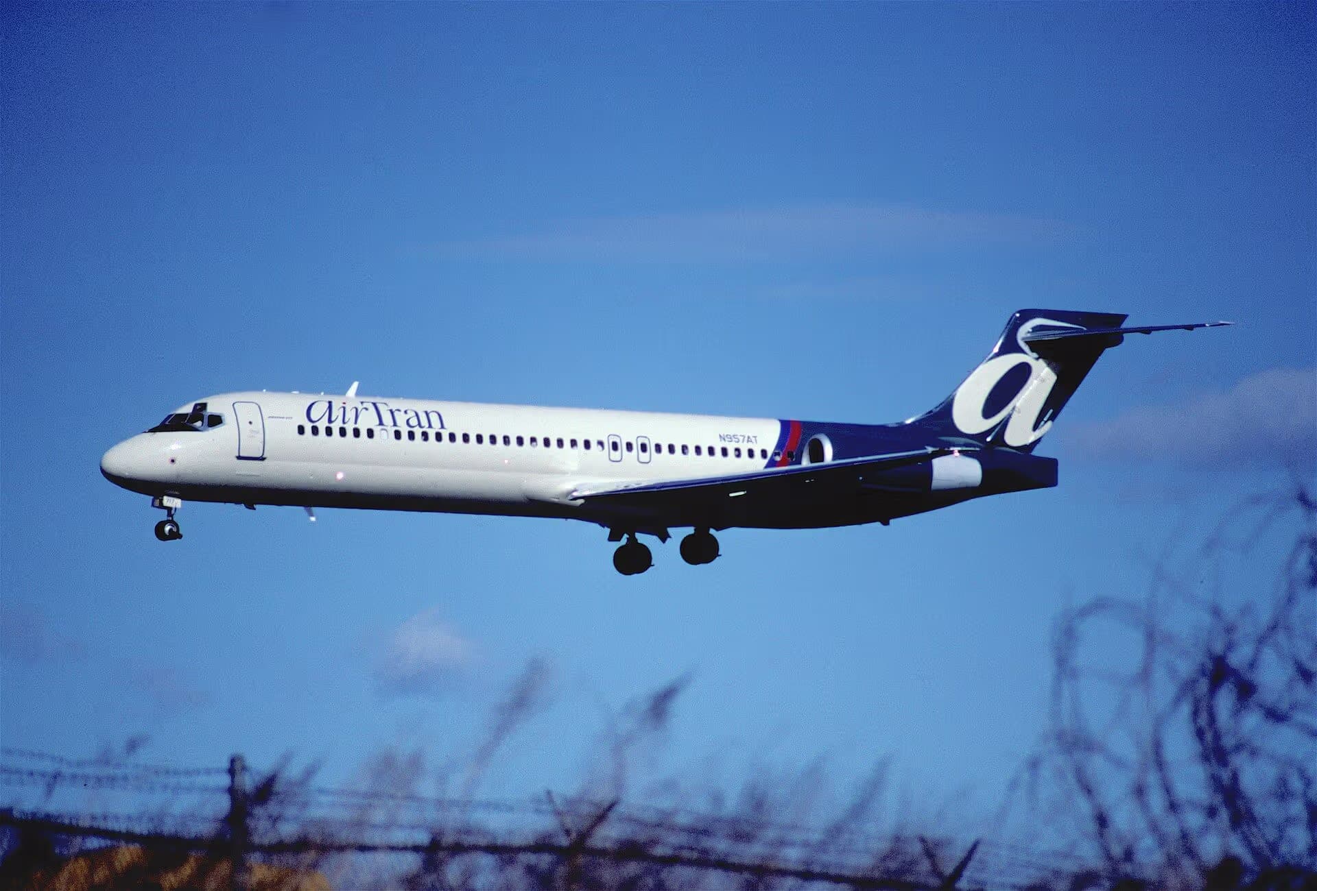 N957AT — Aircraft