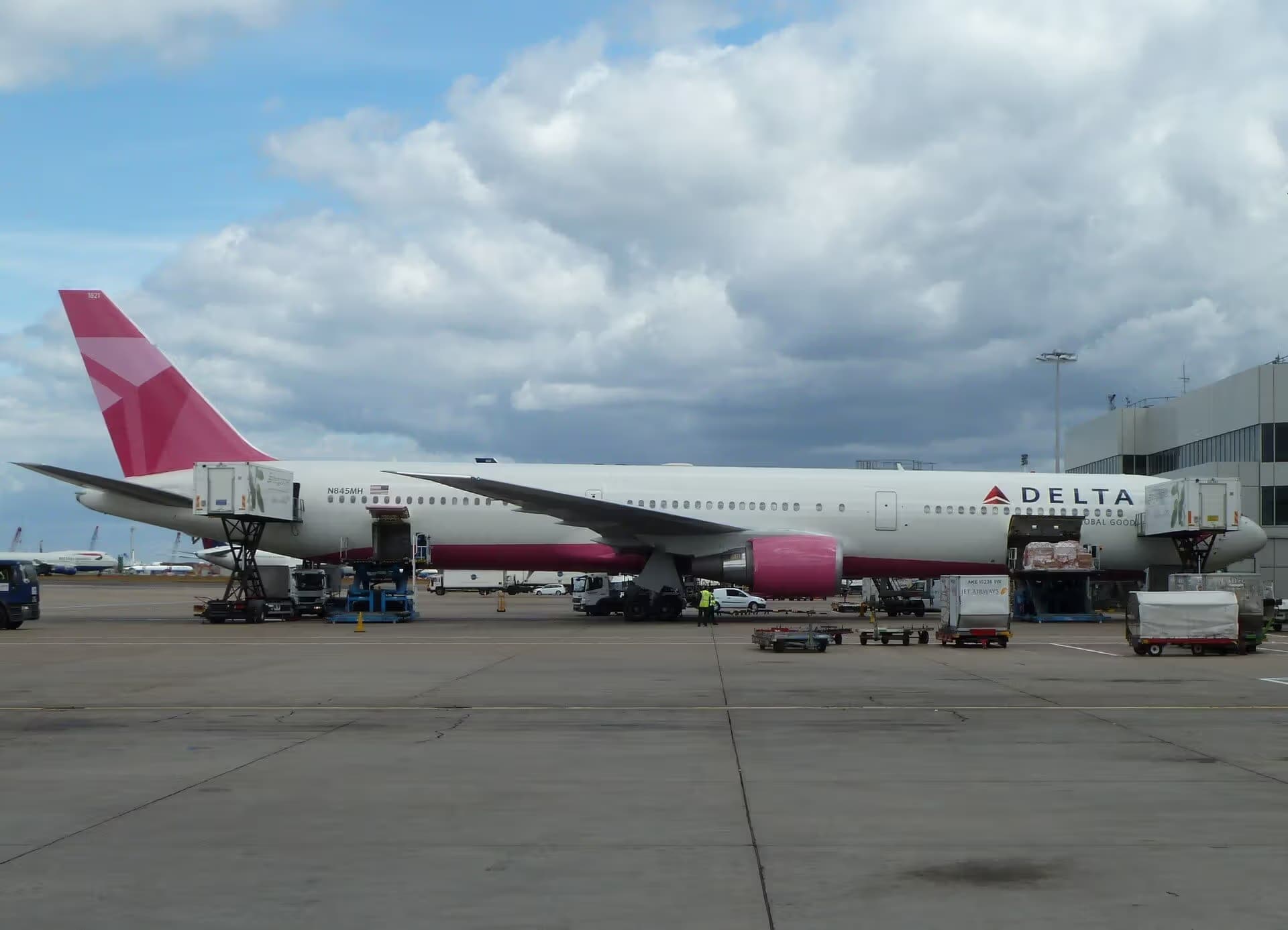 N845MH — Boeing