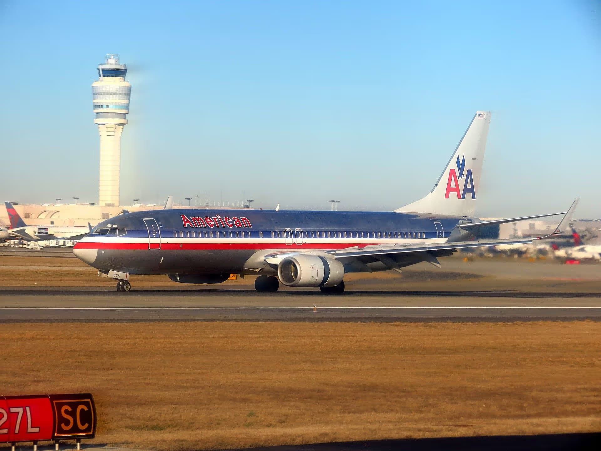 N957AN — Twin-engine aircraft