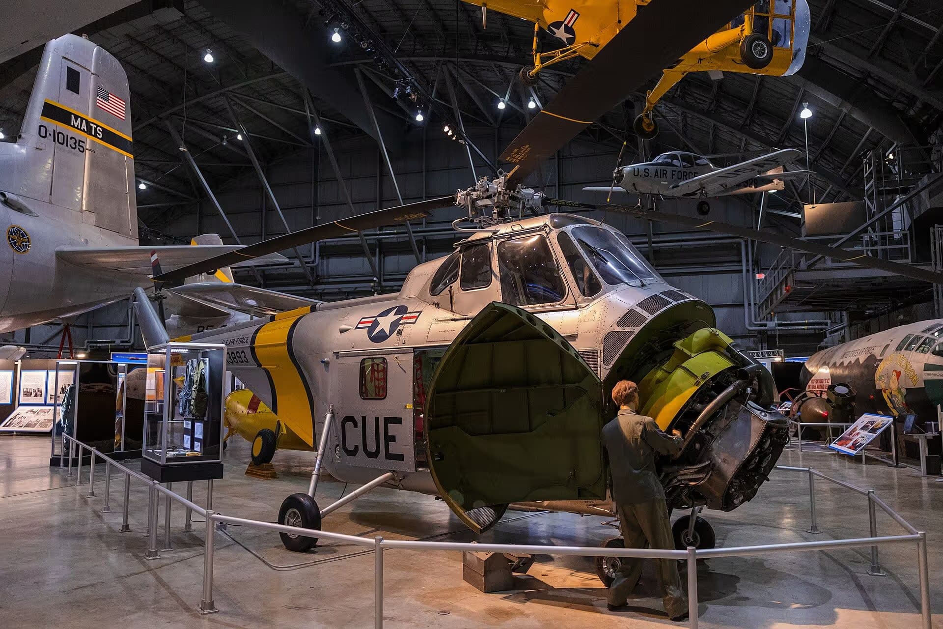 Unidentified — Helicopter