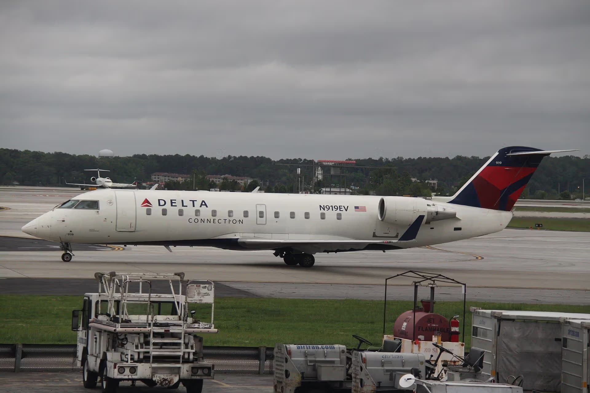 N919EV — Aircraft