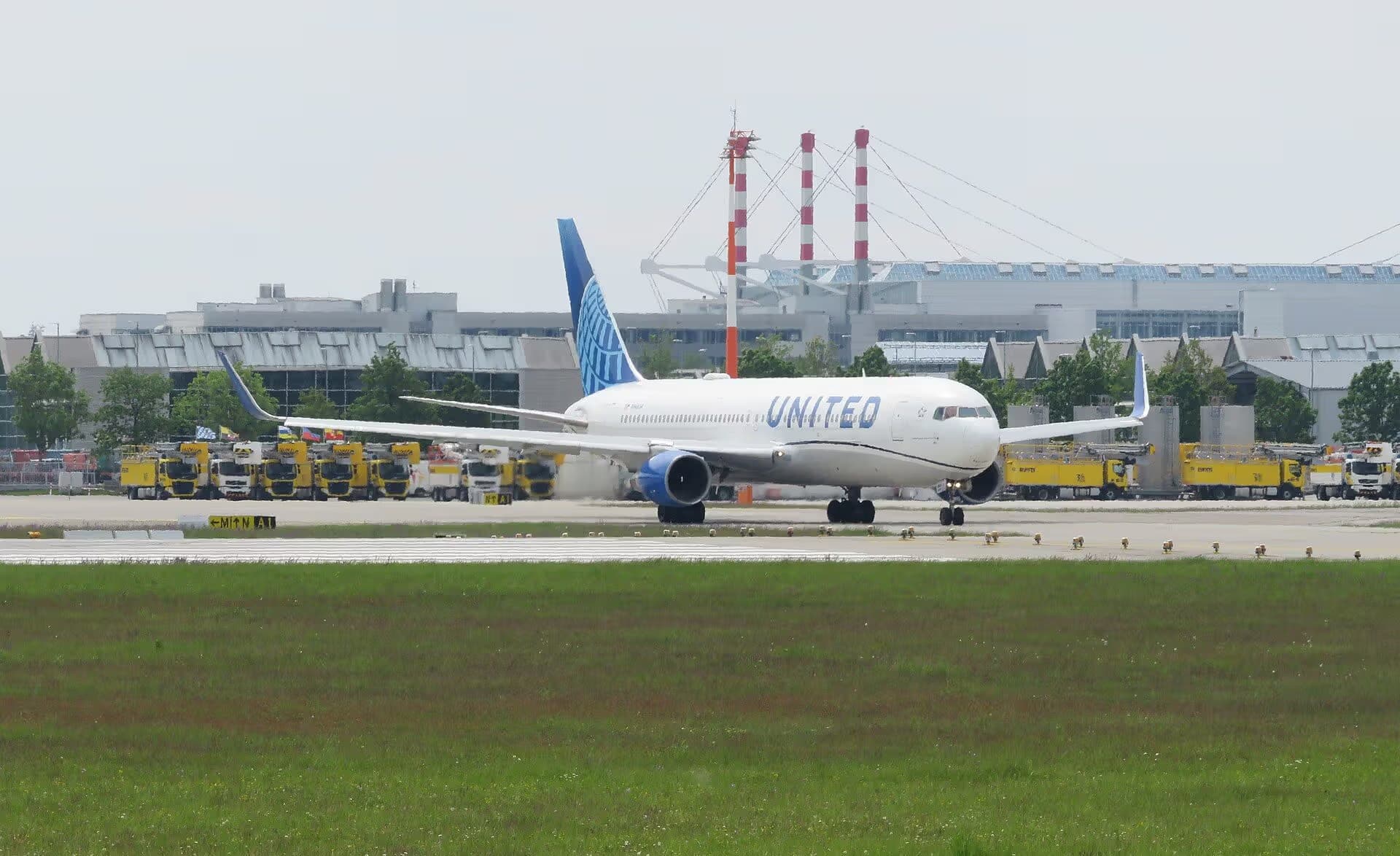 N648UA — Boeing