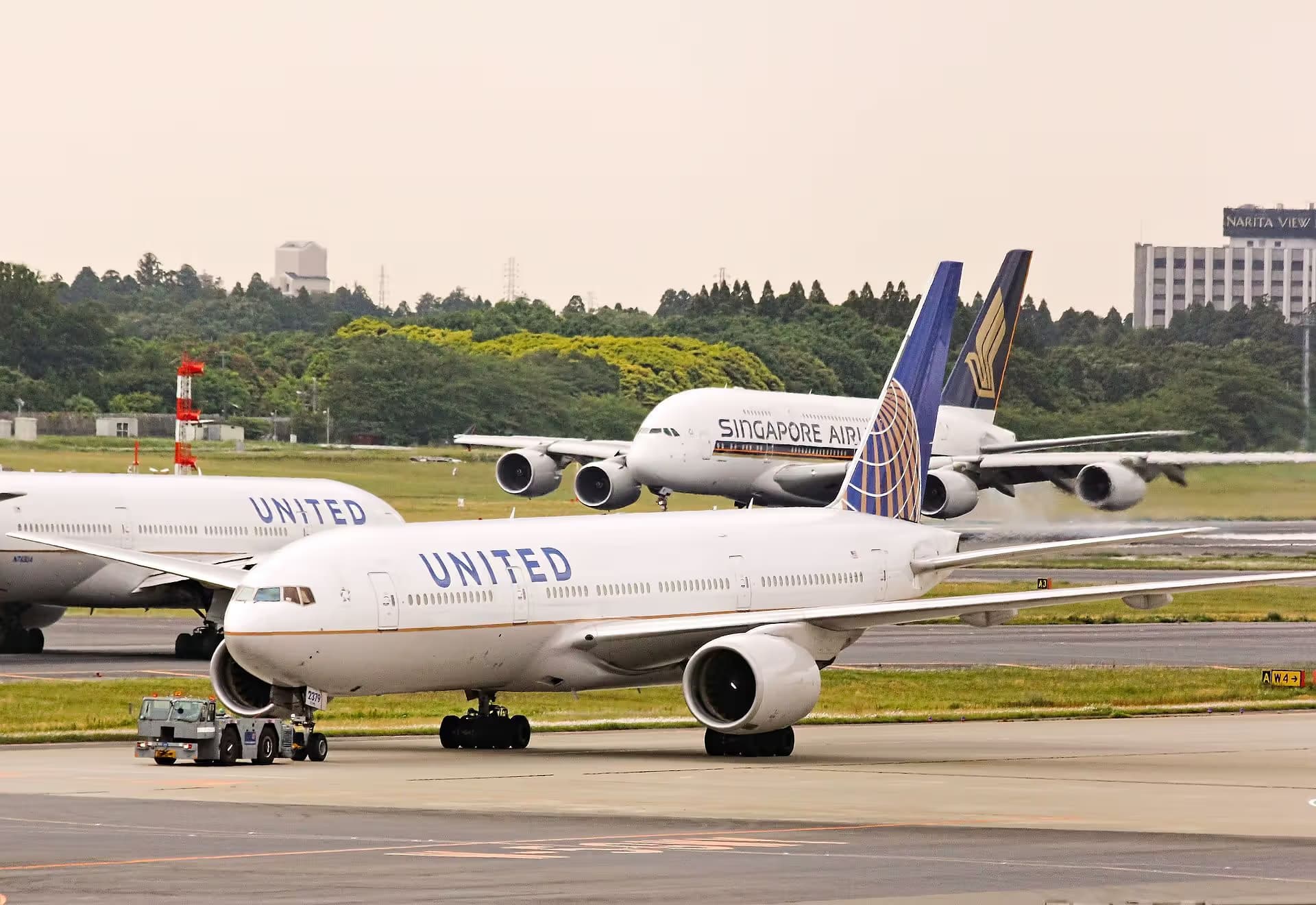 N779UA — Boeing