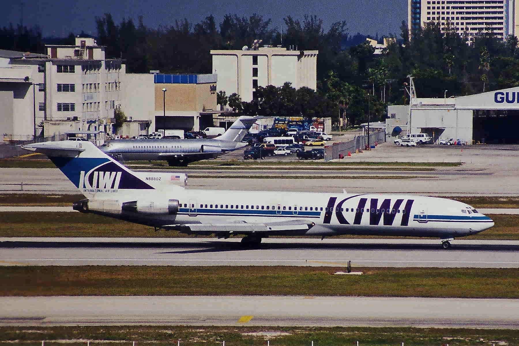 N8880Z — Boeing