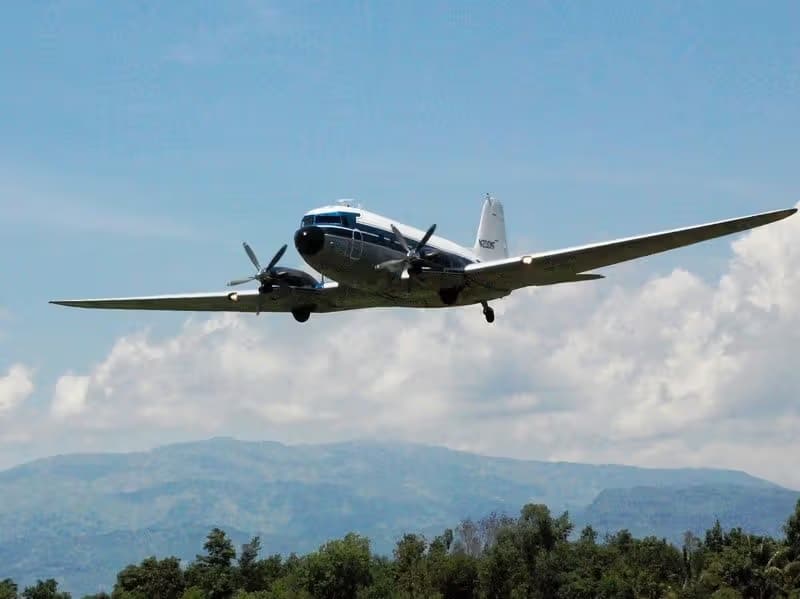 N200MF — Douglas