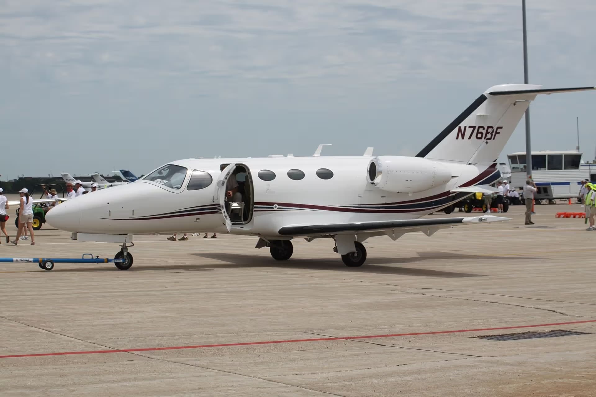 N76BF — Cessna
