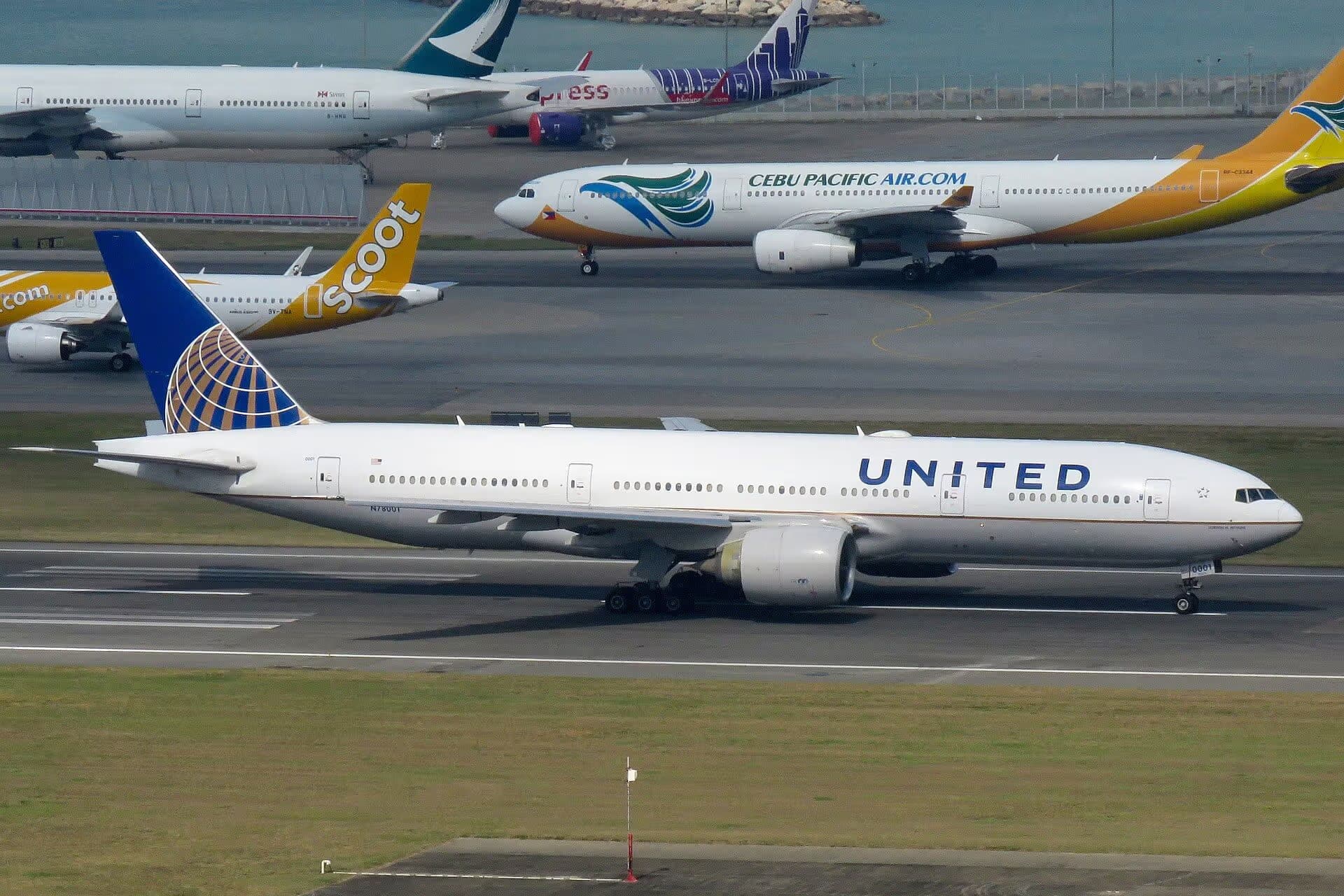N78001 — Boeing