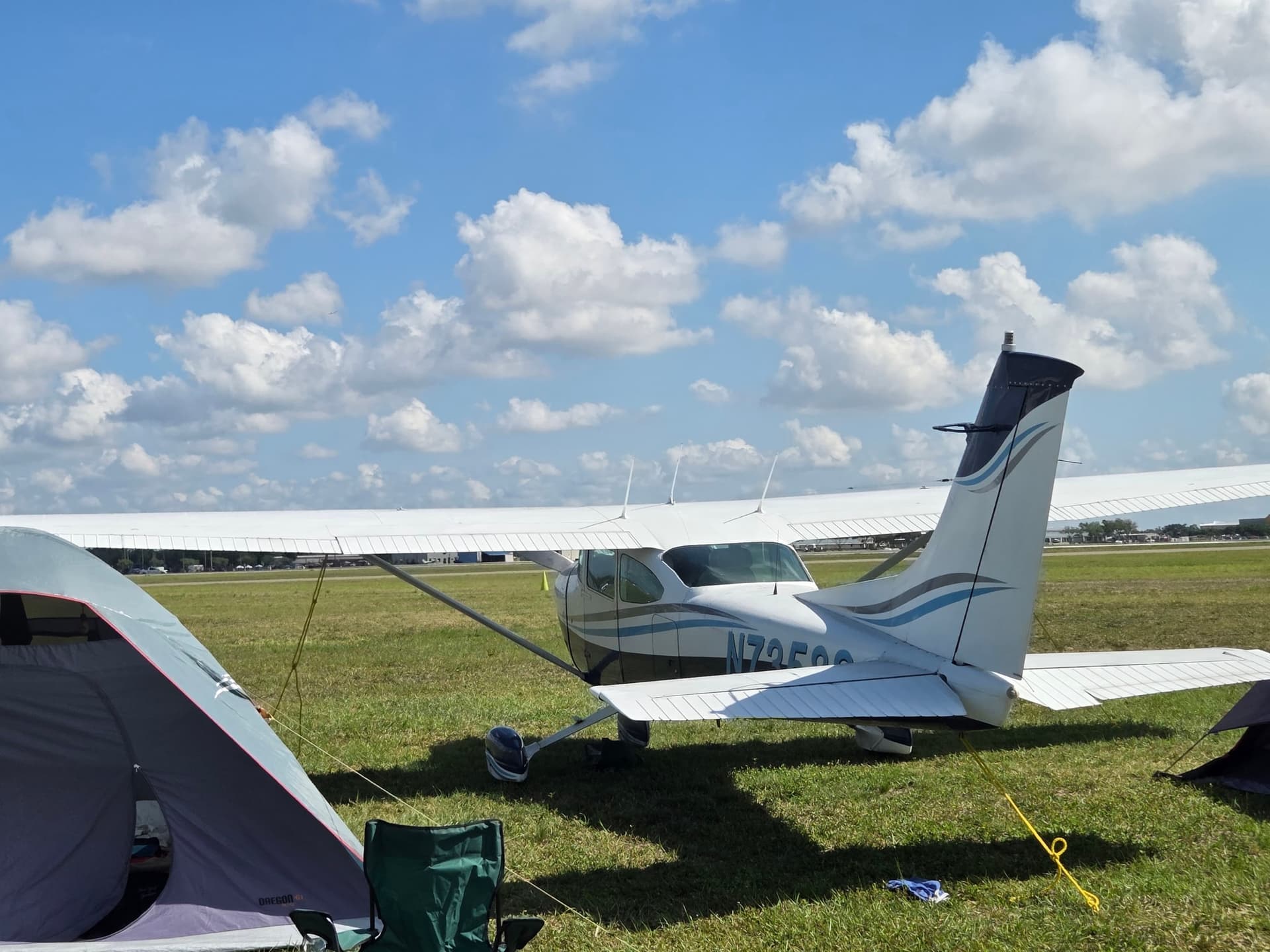 N7259 — Cessna 182 Skylane at Lakeland Linder Intl