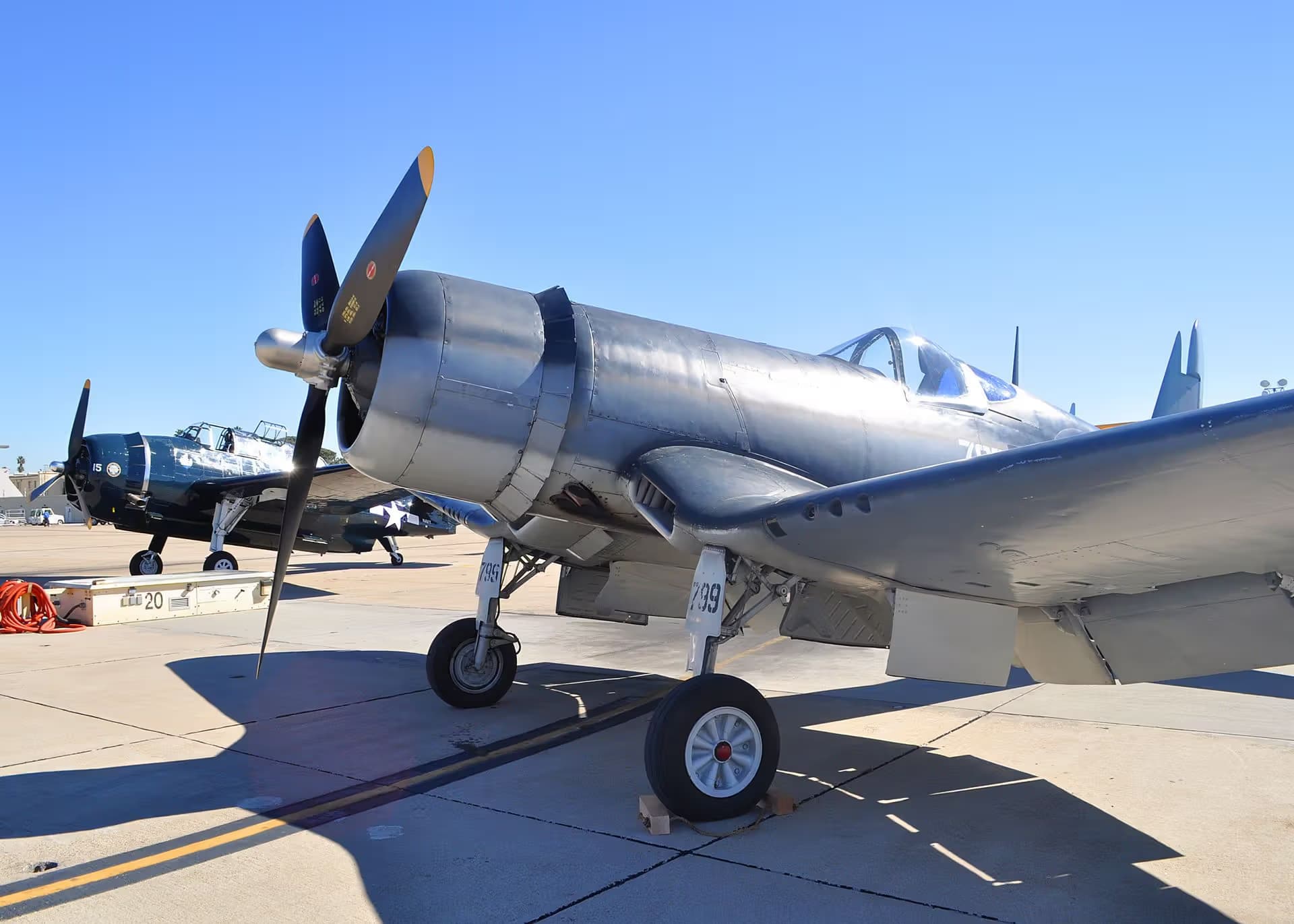 N83782 — Warbird
