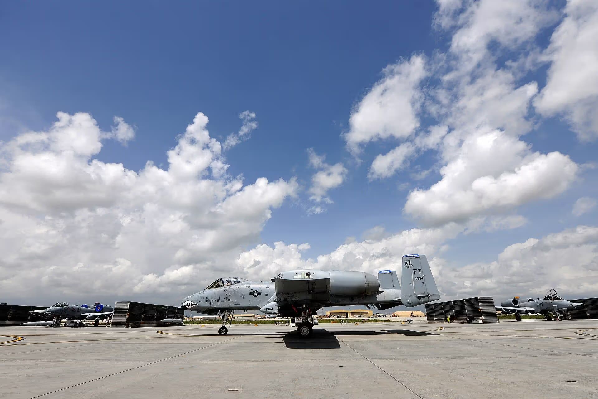 Unidentified — Aircraft