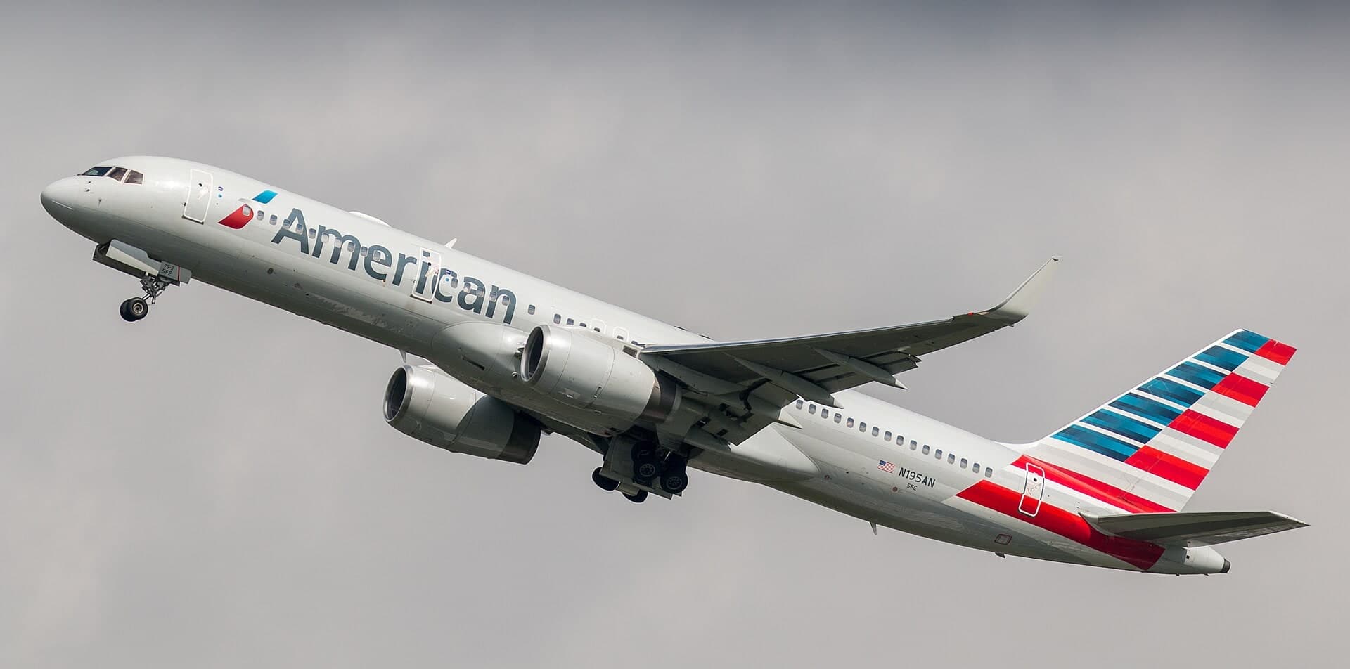 N195AN — Boeing