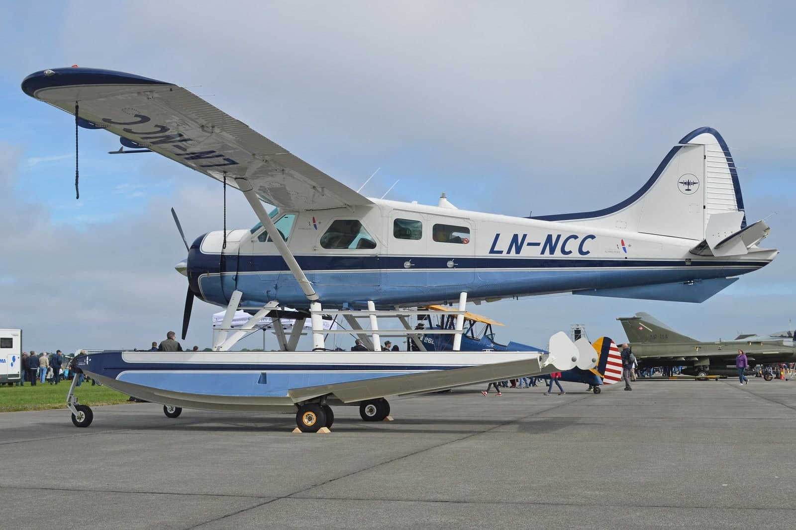 LN-NCC — Floatplane
