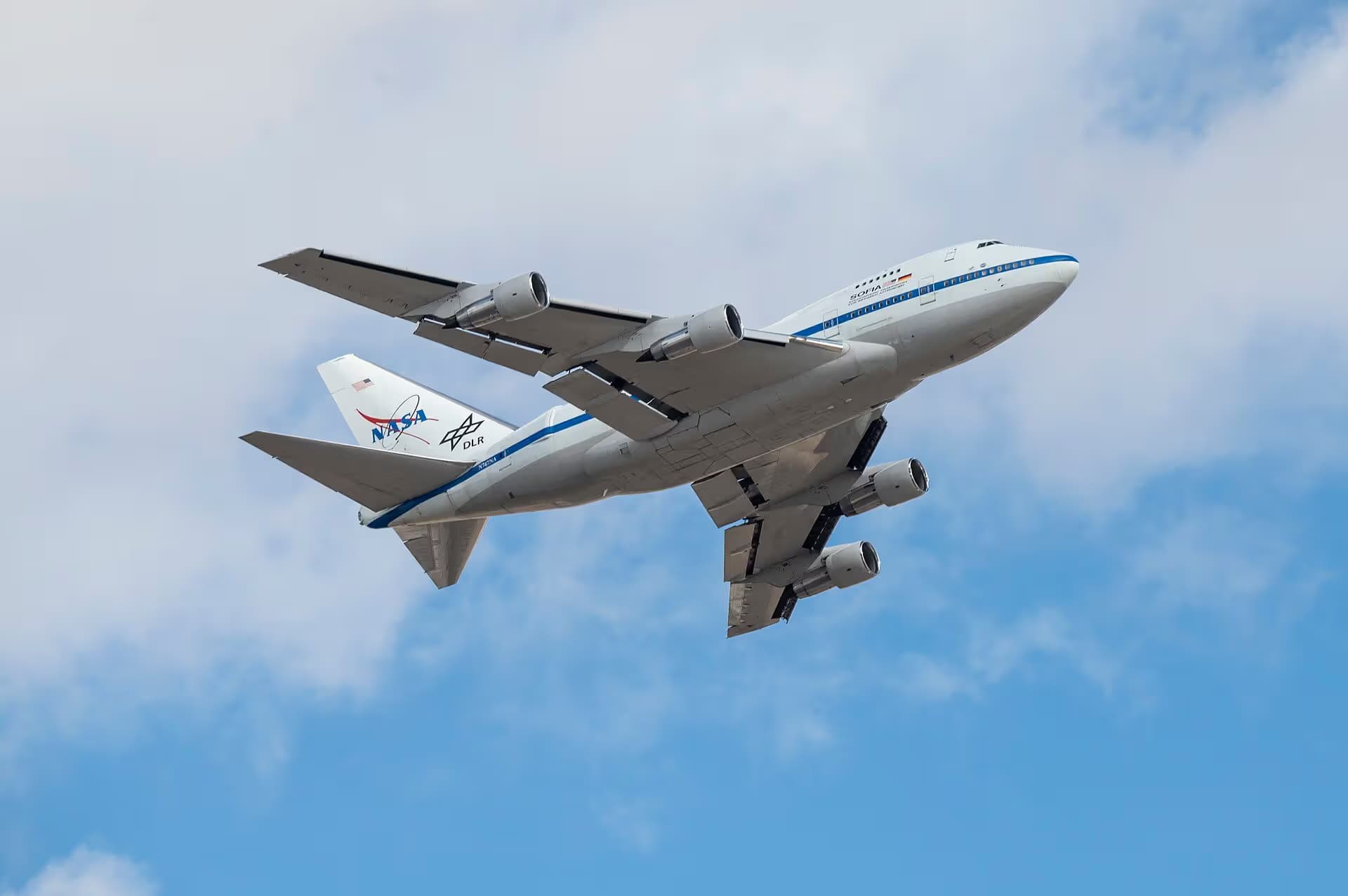 Unidentified — Aircraft