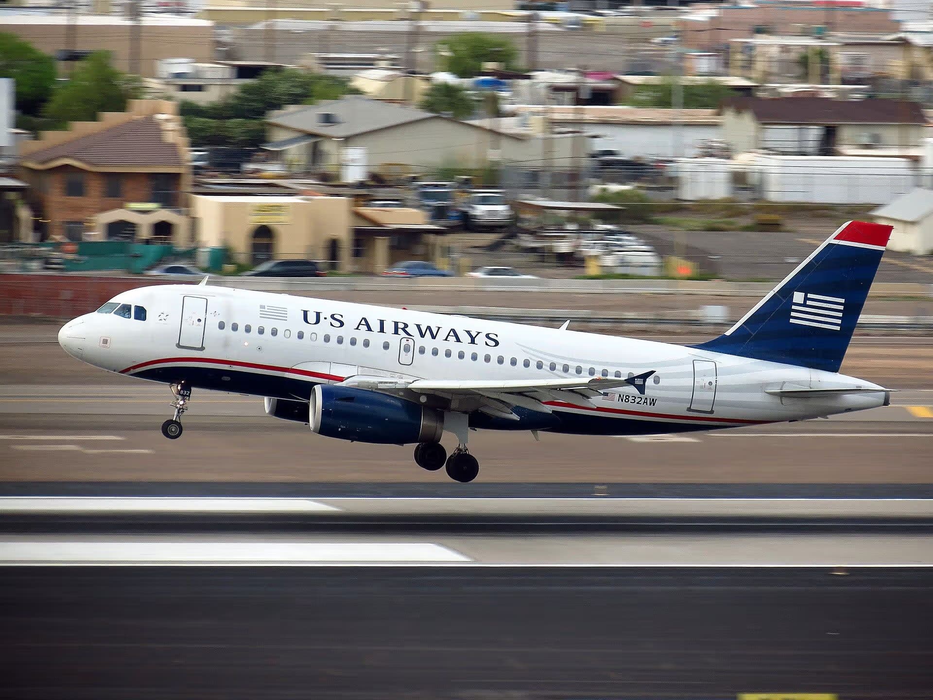 N832AW — Airbus
