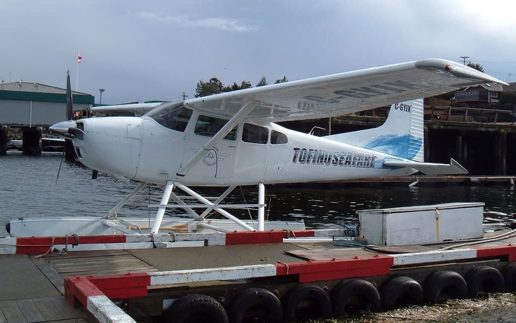 C-GYJX — Cessna