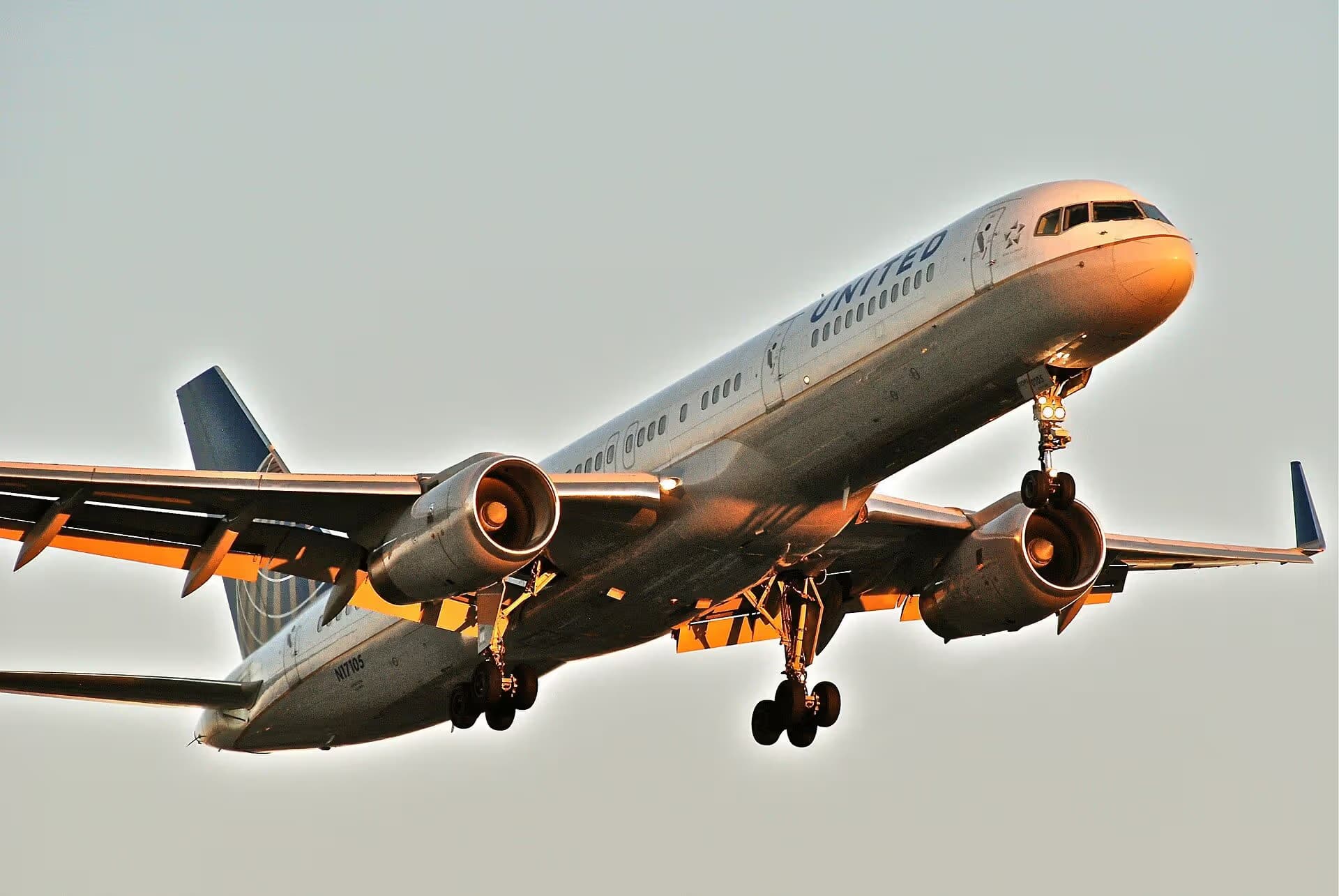 N17105 — Boeing